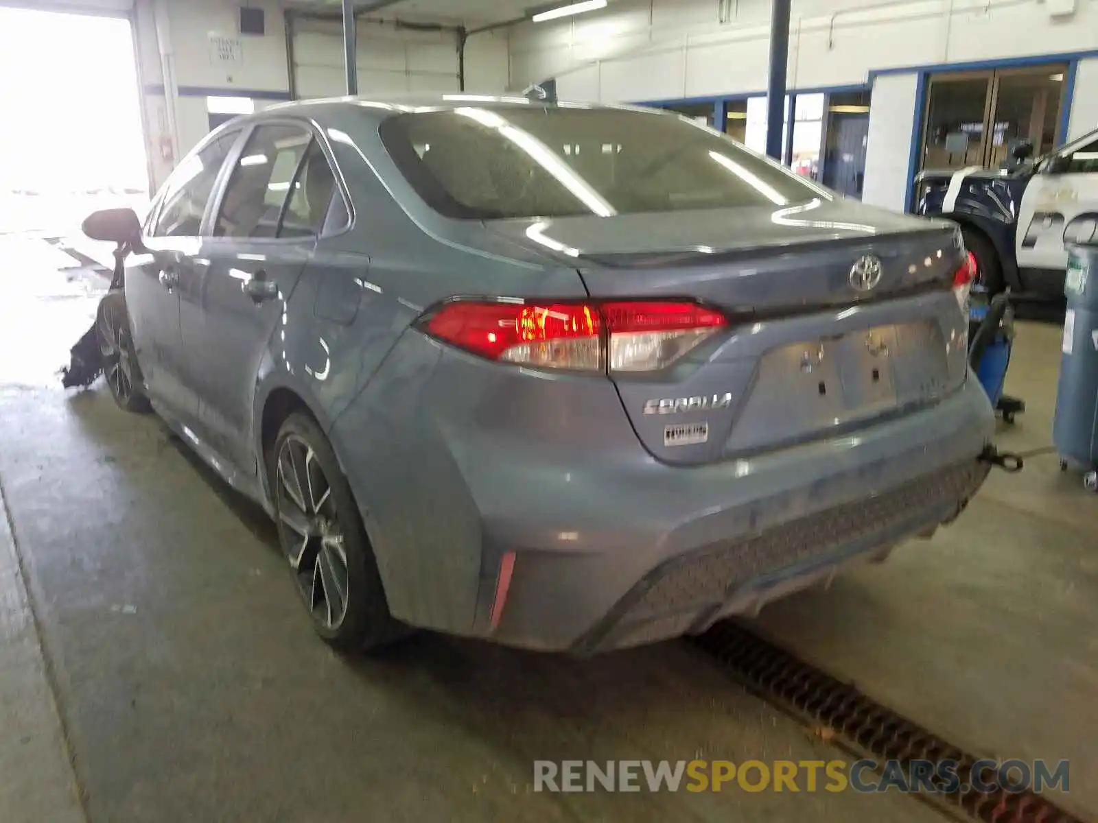 3 Photograph of a damaged car JTDS4RCE2LJ022816 TOYOTA COROLLA 2020