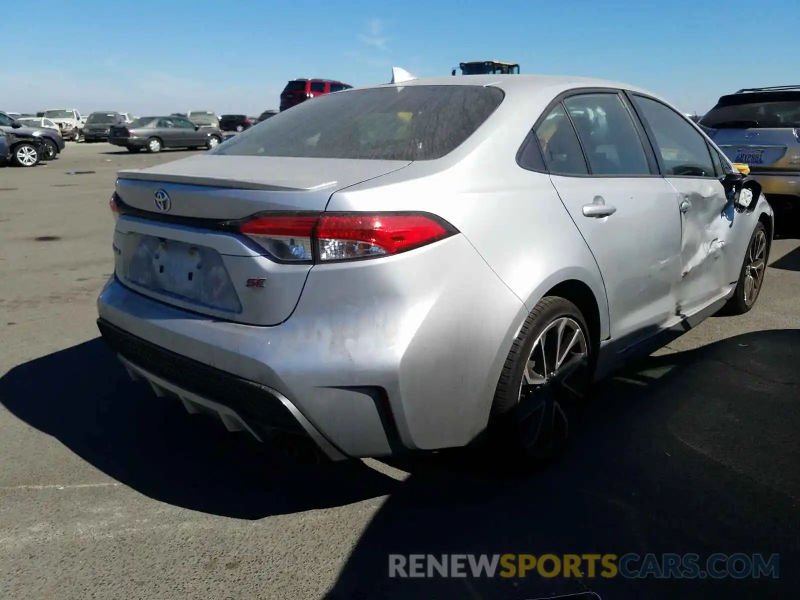 4 Photograph of a damaged car JTDS4RCE2LJ023349 TOYOTA COROLLA 2020