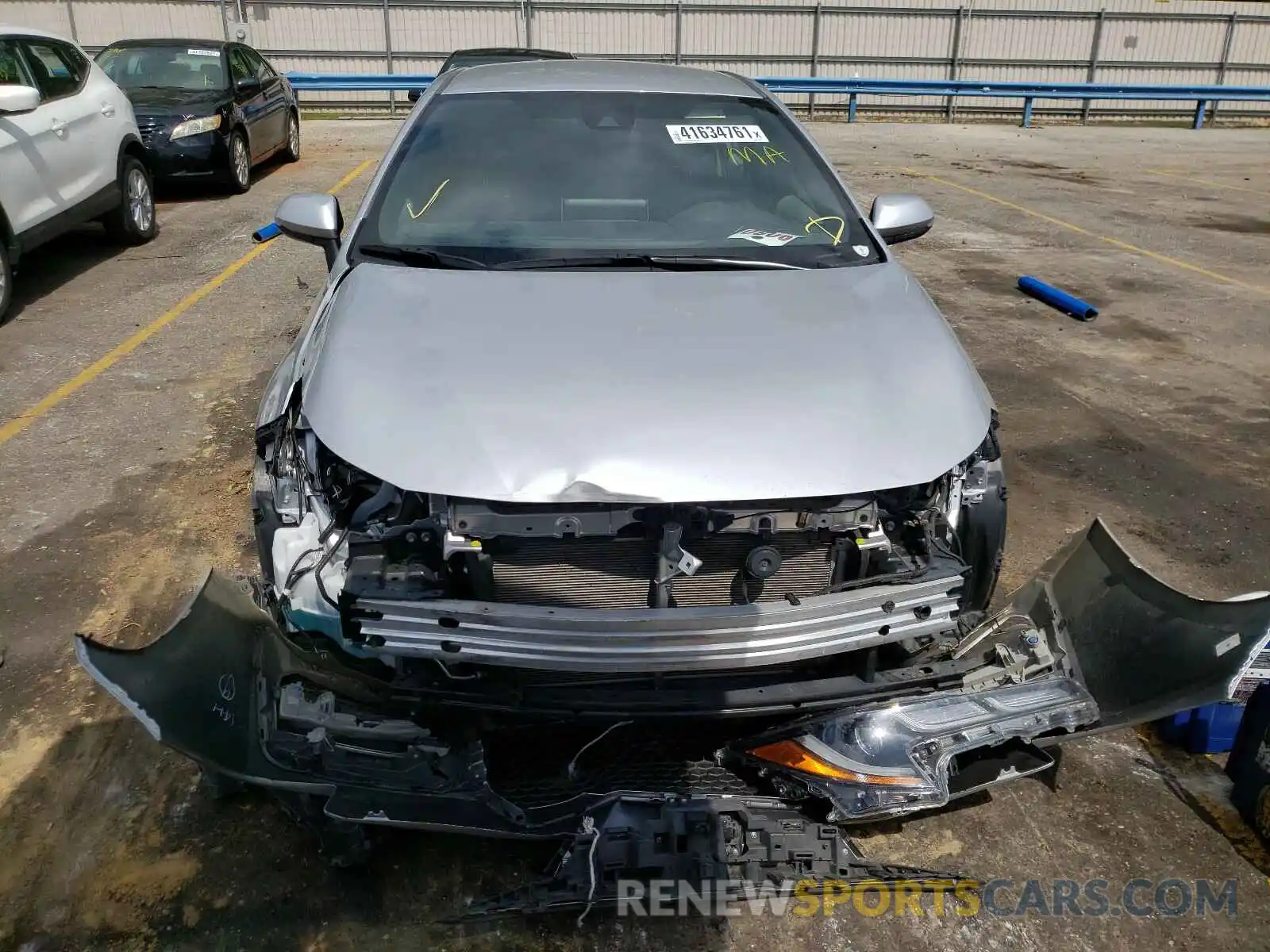 9 Photograph of a damaged car JTDS4RCE2LJ023433 TOYOTA COROLLA 2020