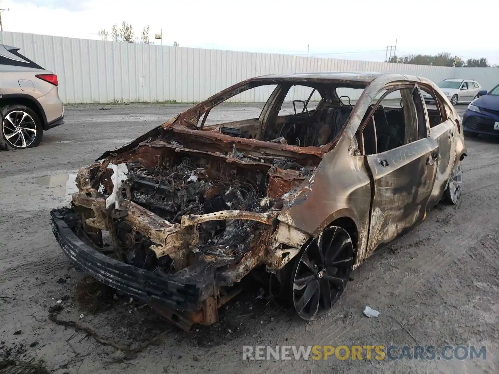 2 Photograph of a damaged car JTDS4RCE2LJ025778 TOYOTA COROLLA 2020