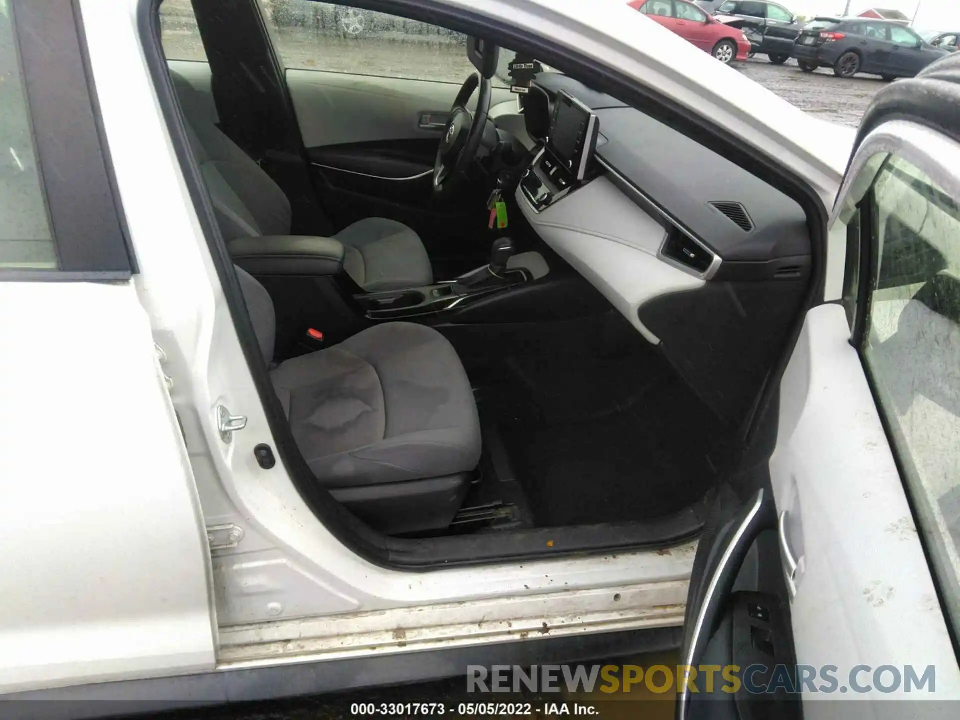 5 Photograph of a damaged car JTDS4RCE2LJ027577 TOYOTA COROLLA 2020