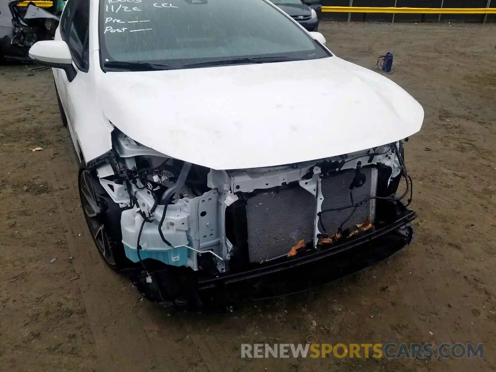 9 Photograph of a damaged car JTDS4RCE2LJ027580 TOYOTA COROLLA 2020