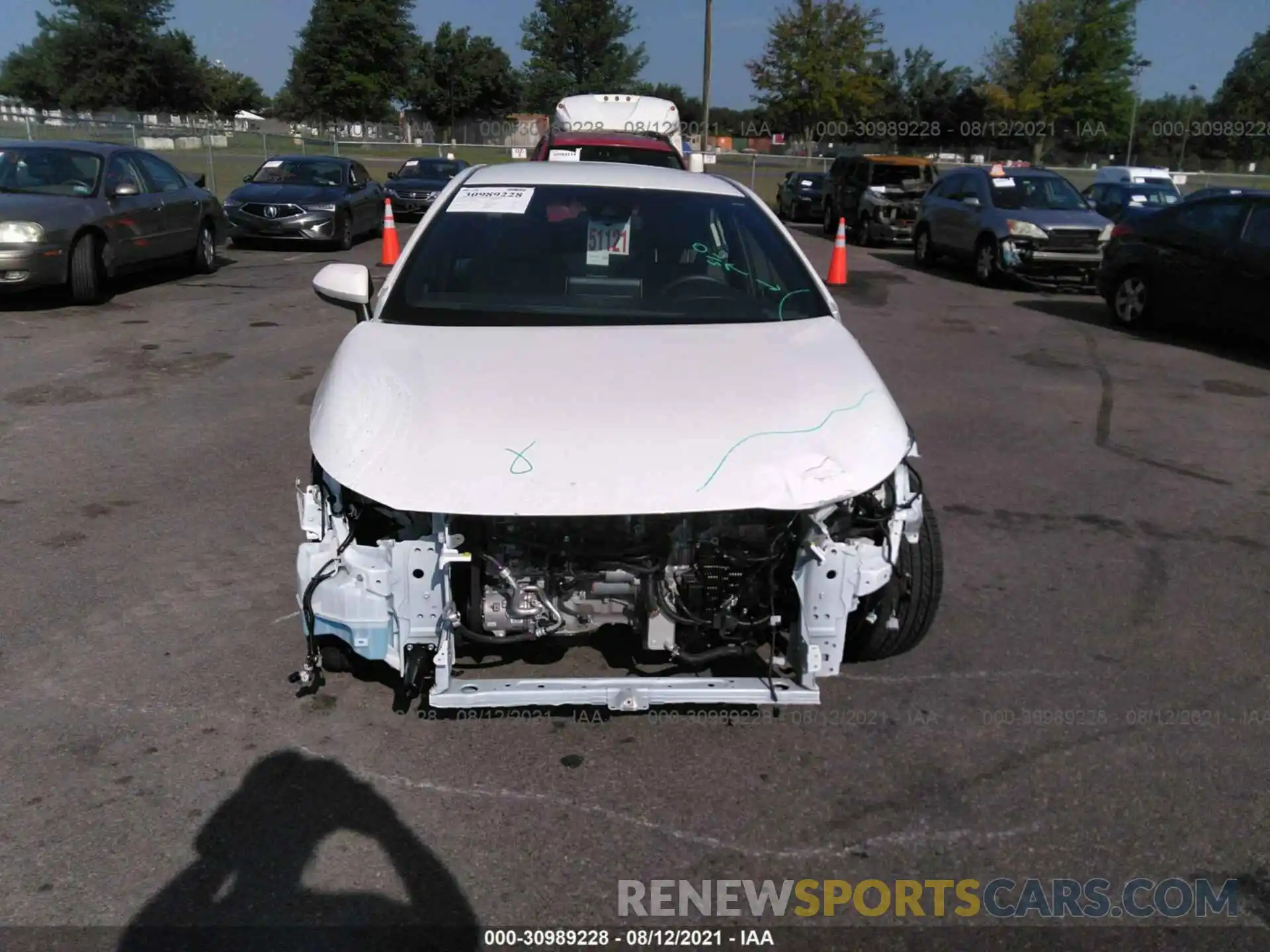 6 Photograph of a damaged car JTDS4RCE2LJ027823 TOYOTA COROLLA 2020