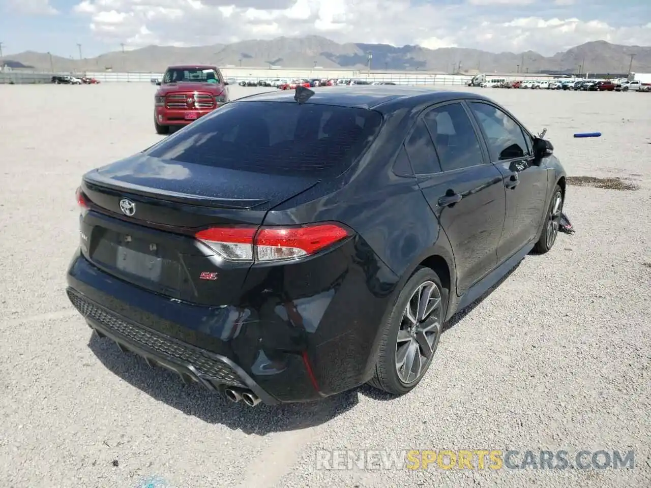 4 Photograph of a damaged car JTDS4RCE2LJ037106 TOYOTA COROLLA 2020