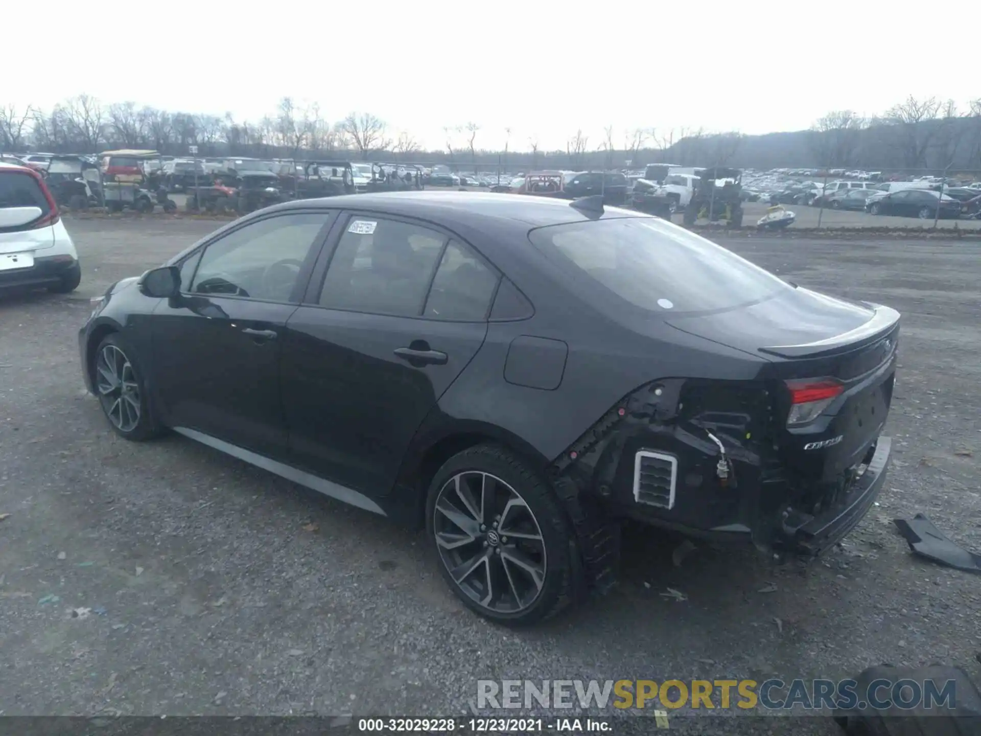 3 Photograph of a damaged car JTDS4RCE2LJ037753 TOYOTA COROLLA 2020