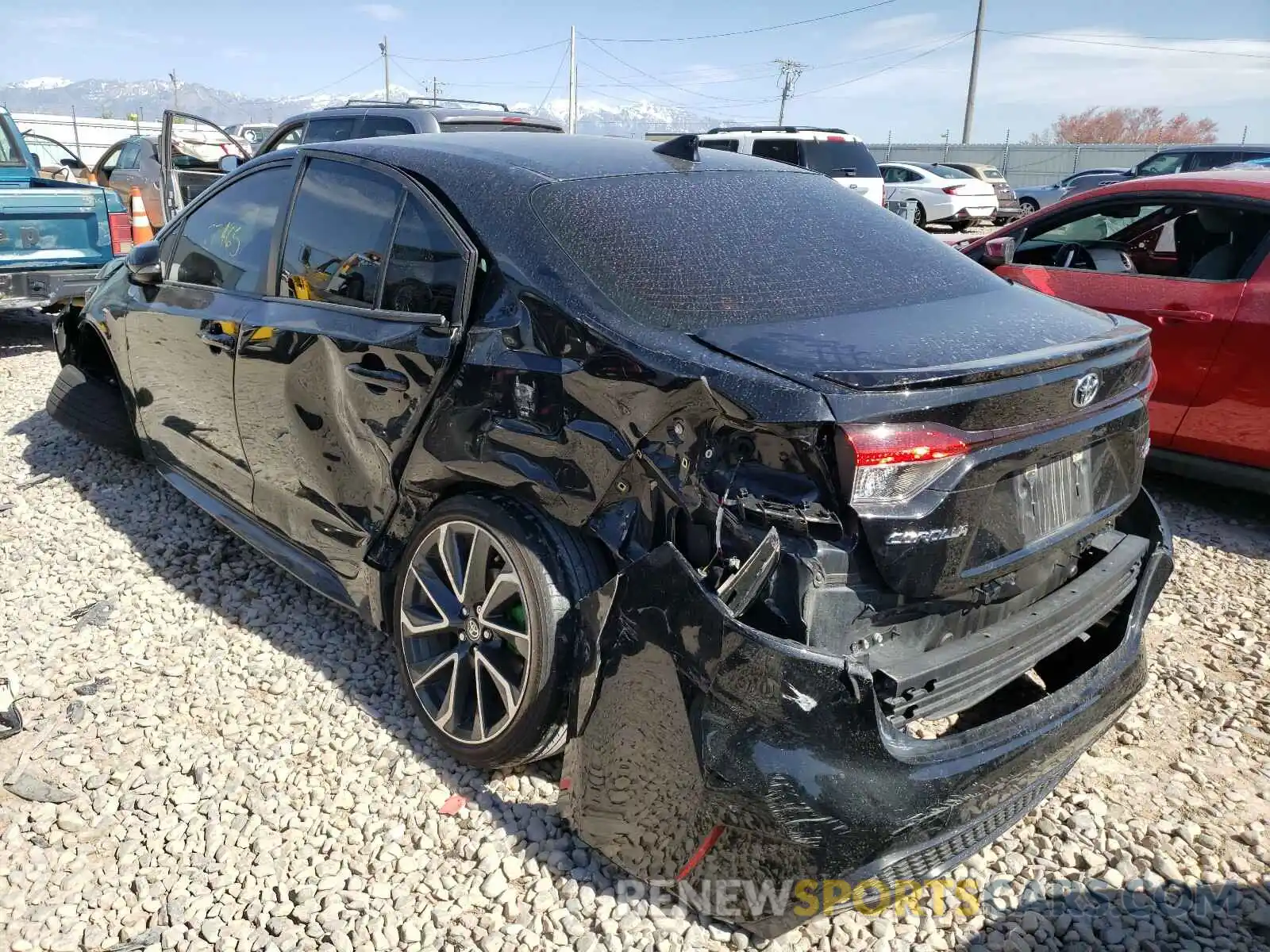 3 Photograph of a damaged car JTDS4RCE2LJ038577 TOYOTA COROLLA 2020