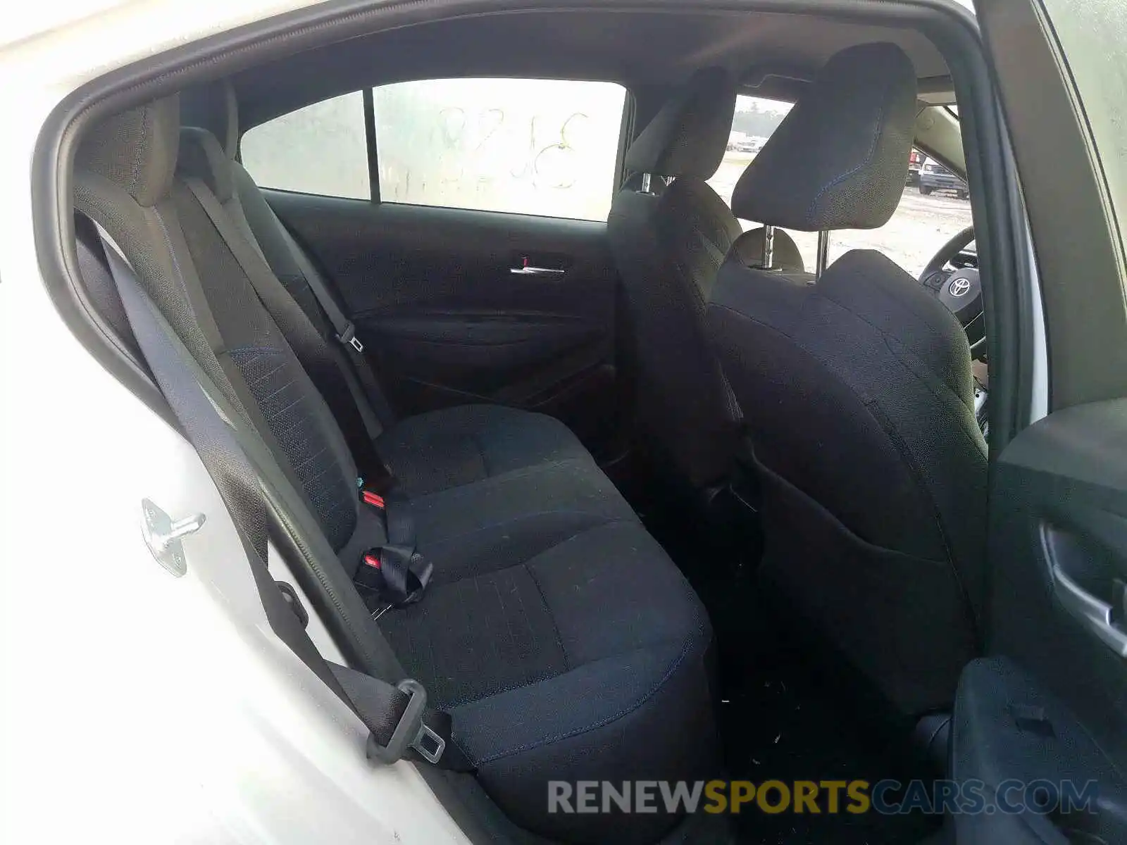 6 Photograph of a damaged car JTDS4RCE2LJ038708 TOYOTA COROLLA 2020