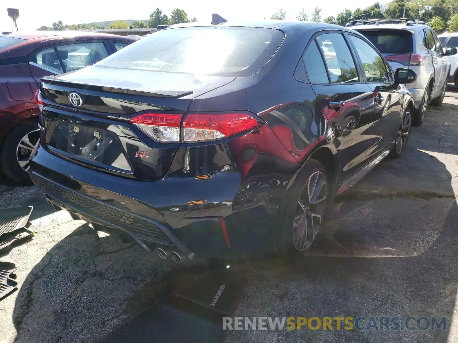 4 Photograph of a damaged car JTDS4RCE2LJ038711 TOYOTA COROLLA 2020