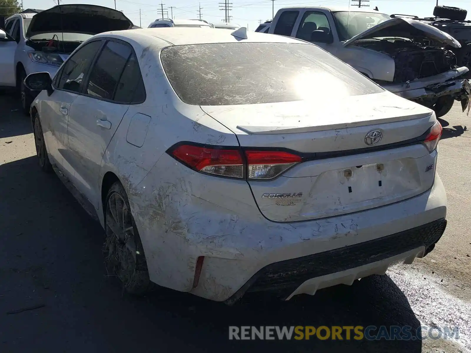 3 Photograph of a damaged car JTDS4RCE2LJ040488 TOYOTA COROLLA 2020