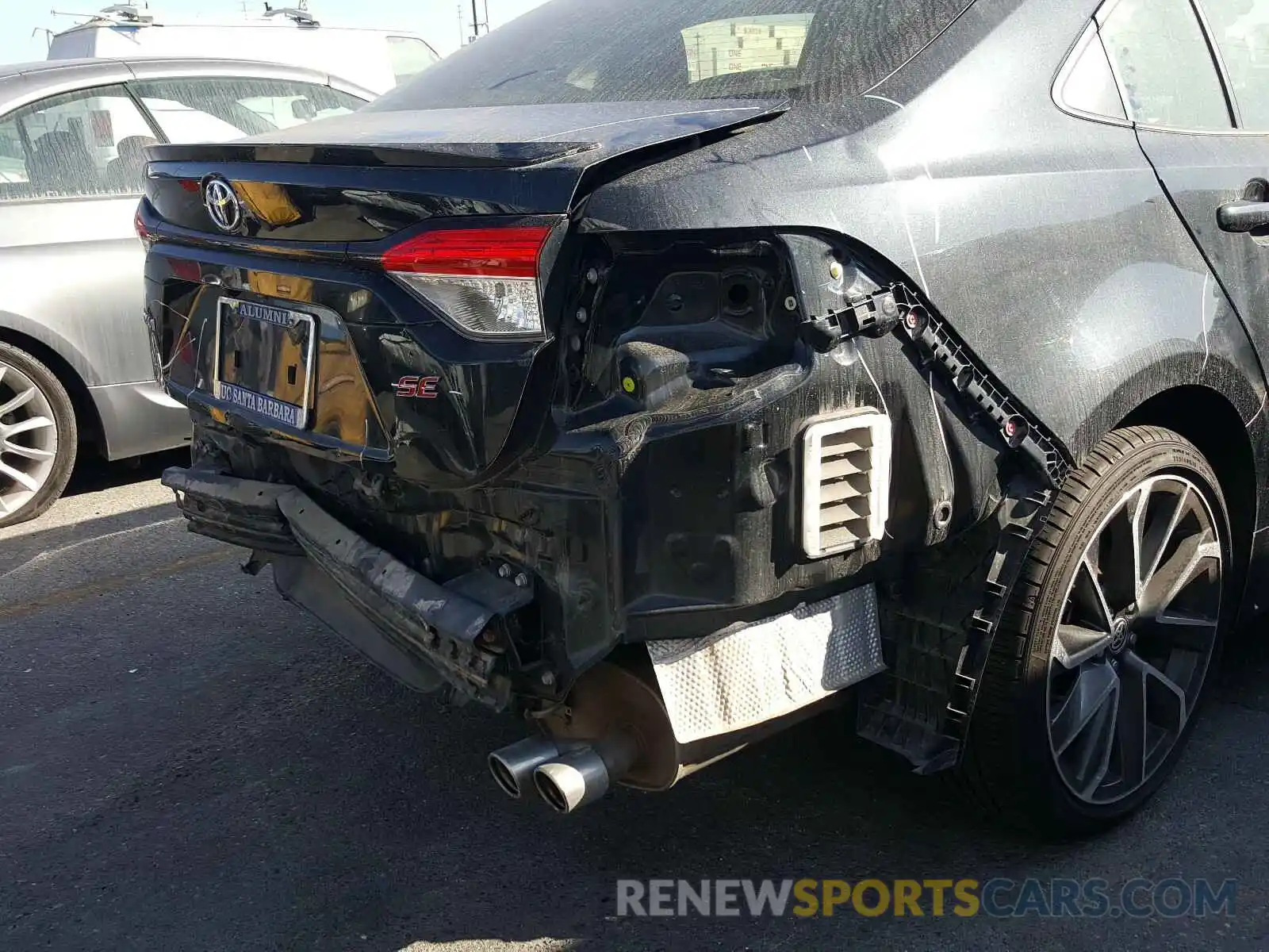 9 Photograph of a damaged car JTDS4RCE2LJ041415 TOYOTA COROLLA 2020