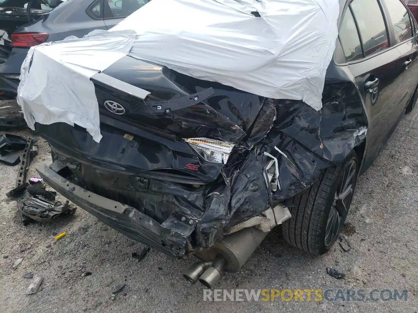 9 Photograph of a damaged car JTDS4RCE2LJ041592 TOYOTA COROLLA 2020