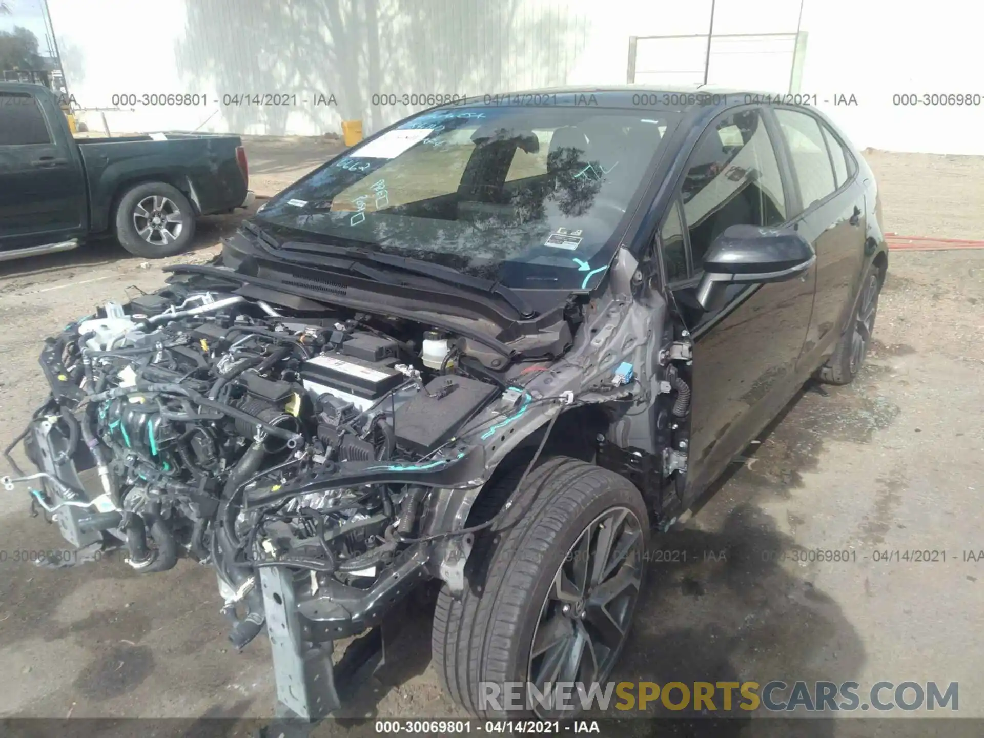 2 Photograph of a damaged car JTDS4RCE2LJ042435 TOYOTA COROLLA 2020