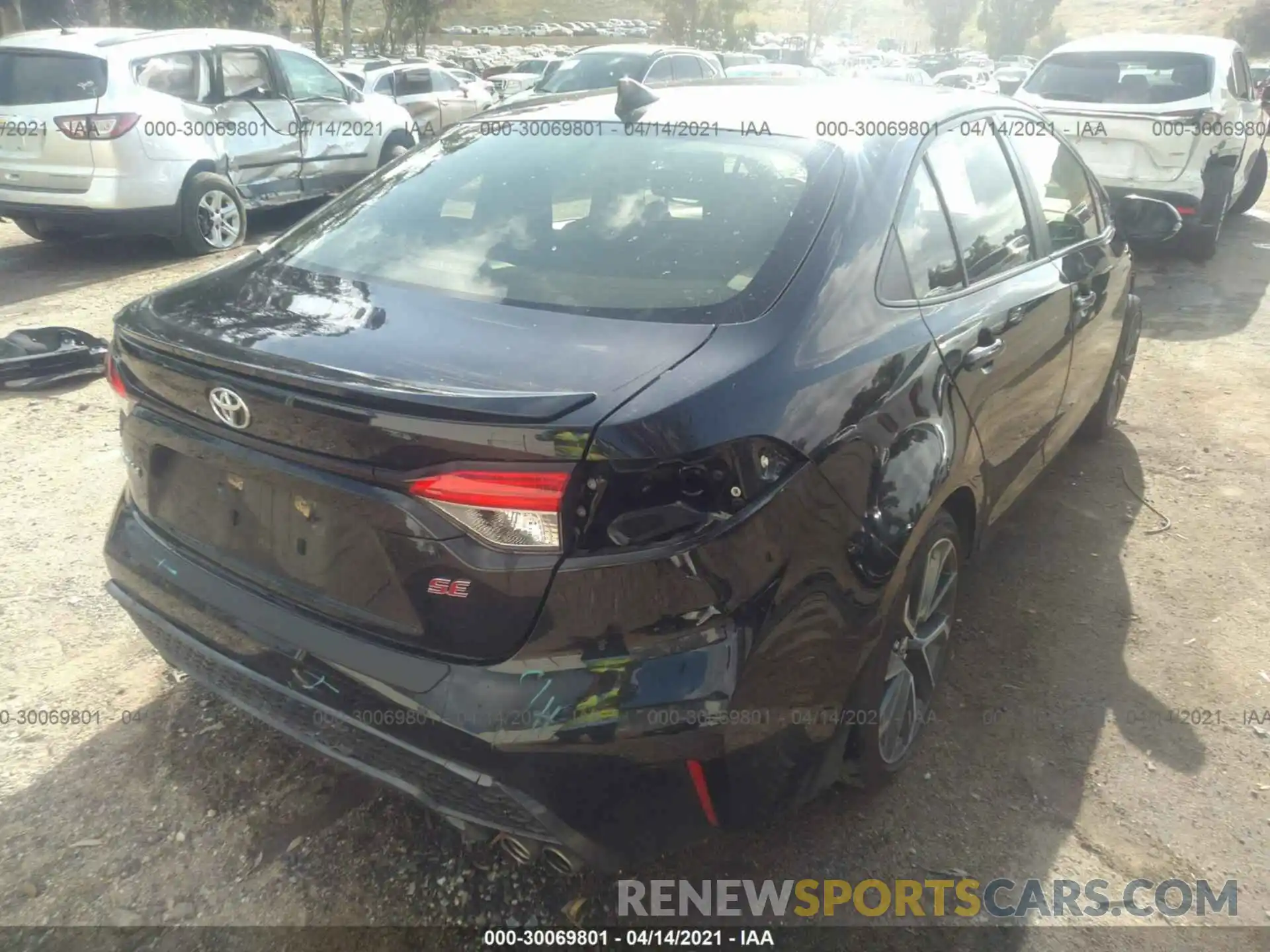 4 Photograph of a damaged car JTDS4RCE2LJ042435 TOYOTA COROLLA 2020