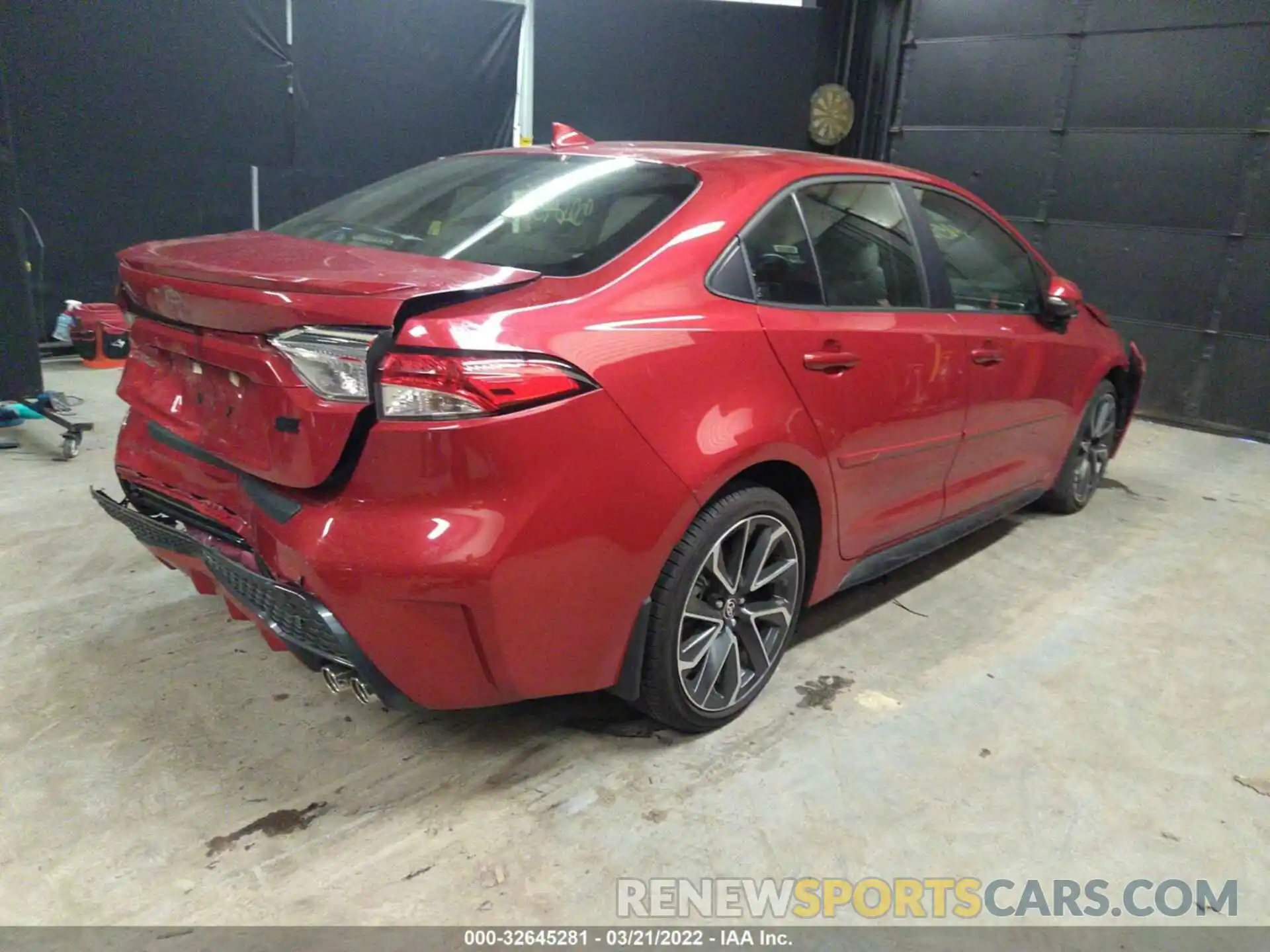 4 Photograph of a damaged car JTDS4RCE2LJ043388 TOYOTA COROLLA 2020