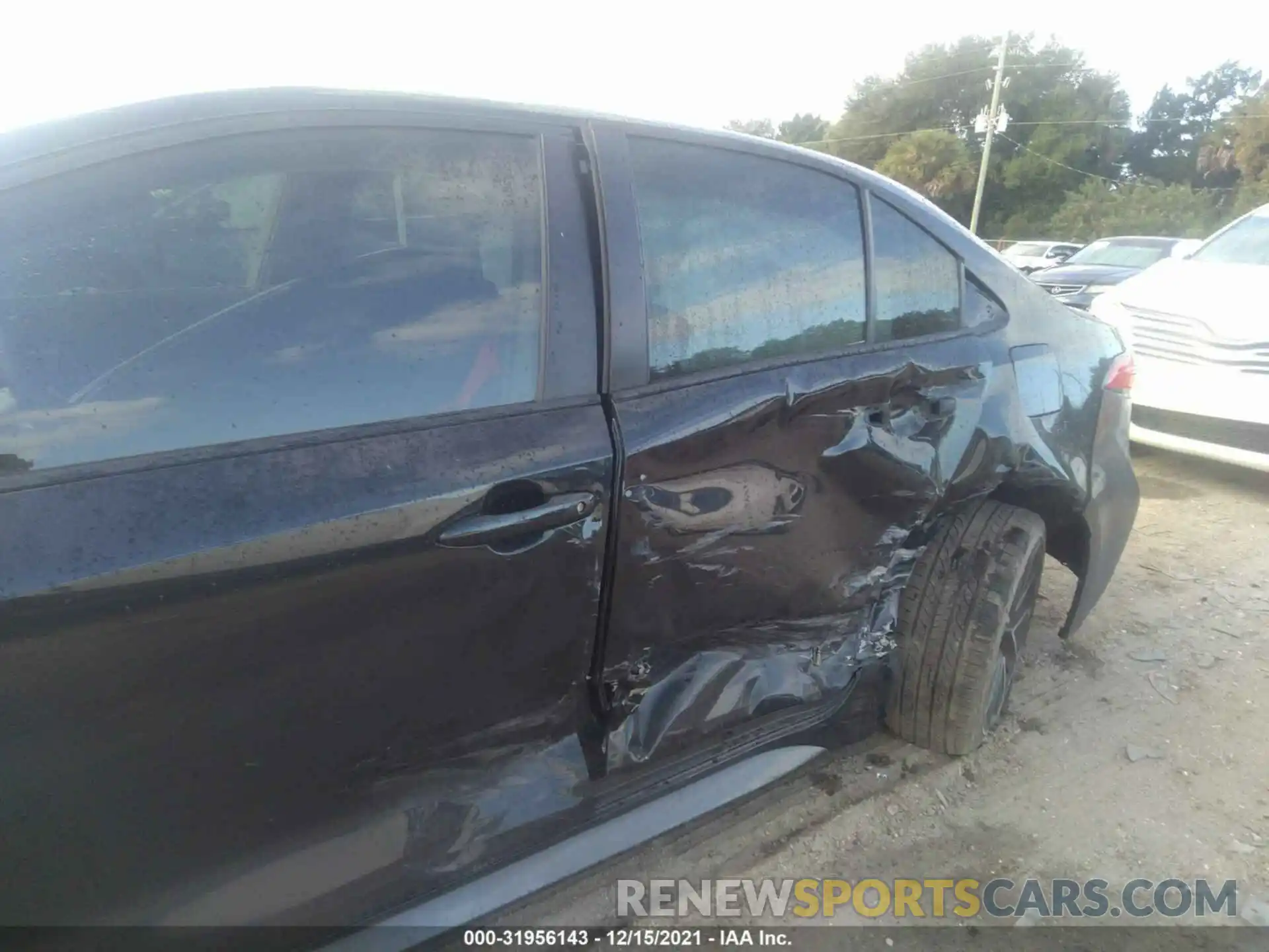 6 Photograph of a damaged car JTDS4RCE2LJ050356 TOYOTA COROLLA 2020