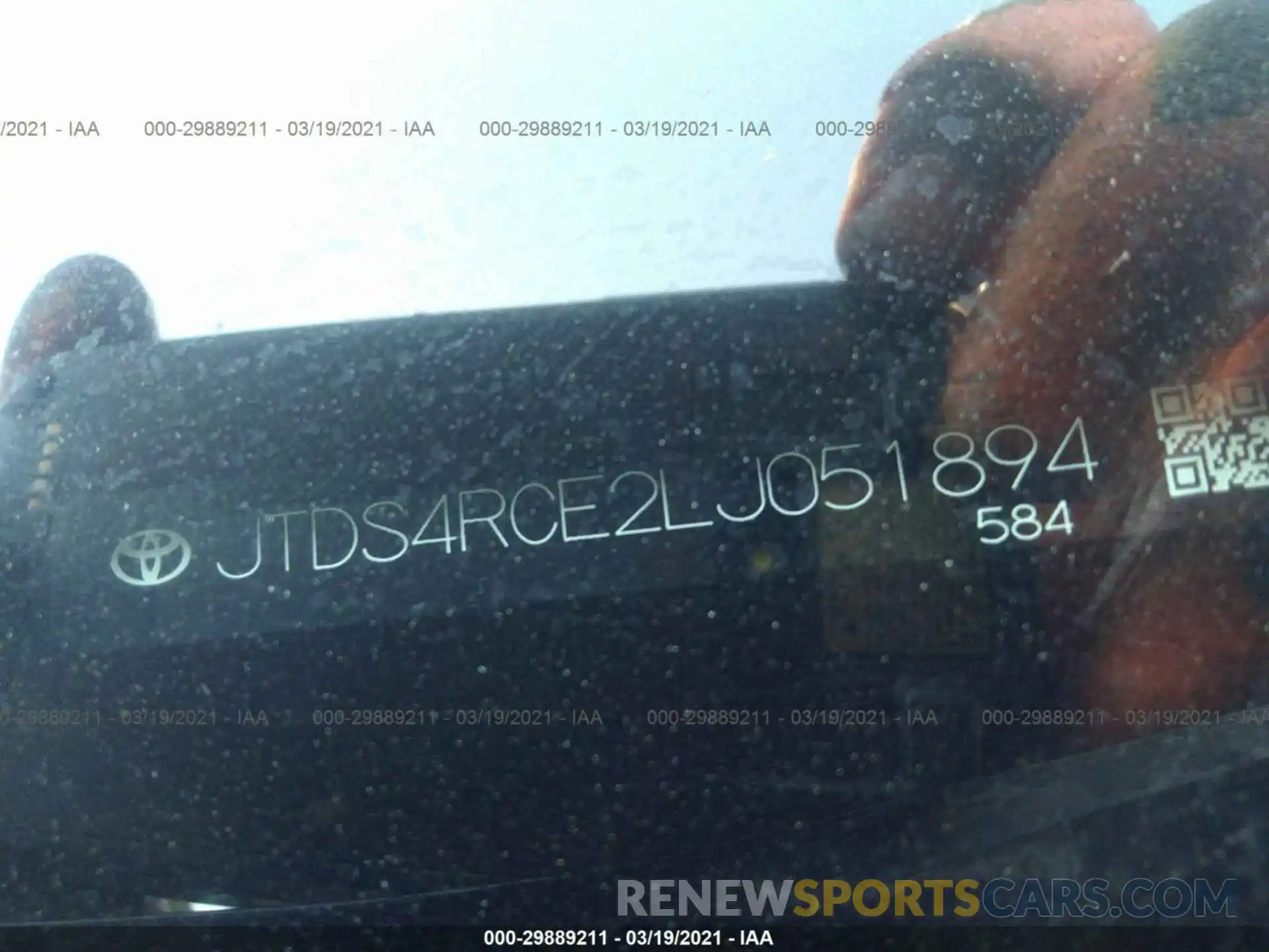 9 Photograph of a damaged car JTDS4RCE2LJ051894 TOYOTA COROLLA 2020
