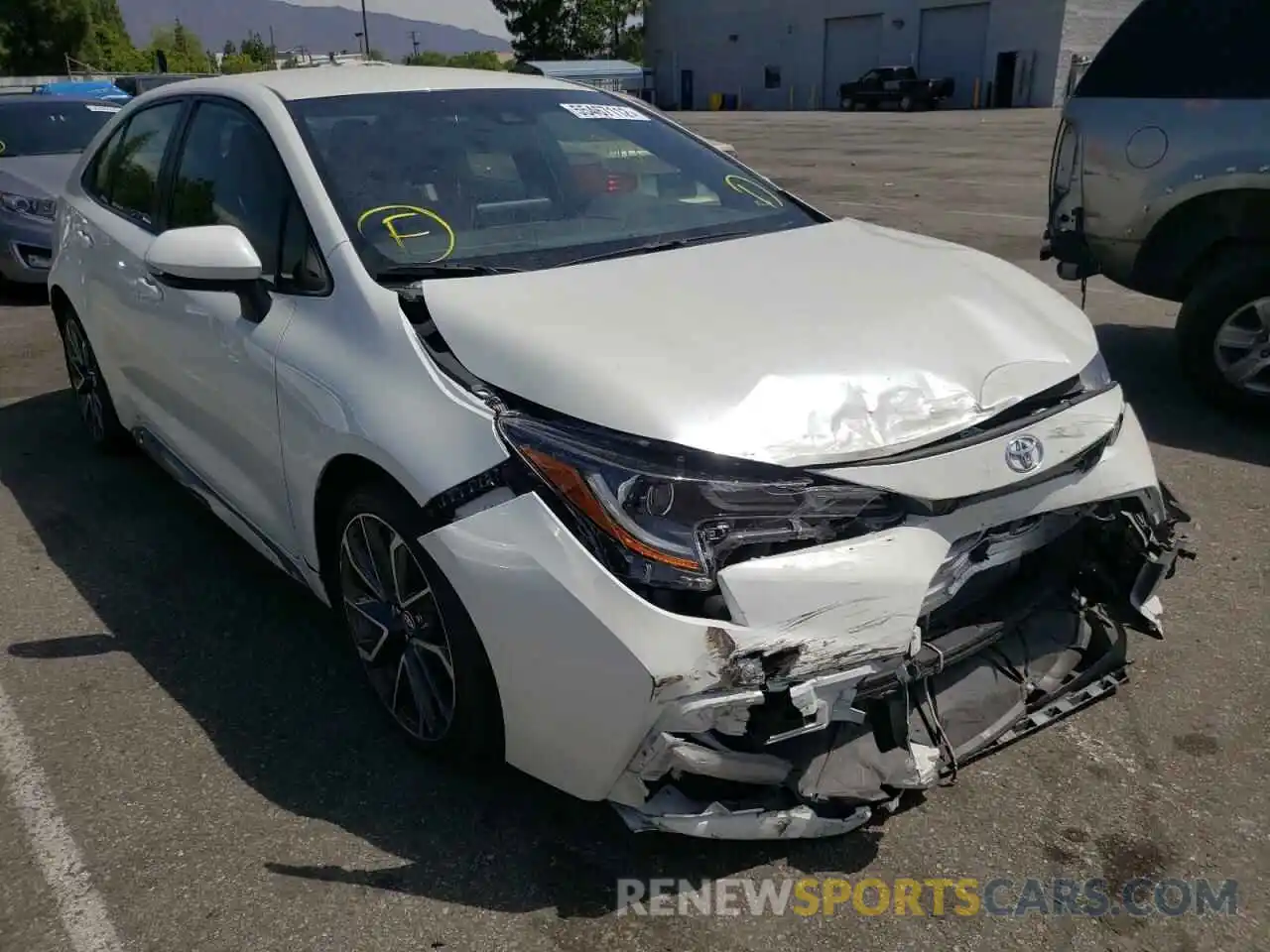 1 Photograph of a damaged car JTDS4RCE2LJ051958 TOYOTA COROLLA 2020