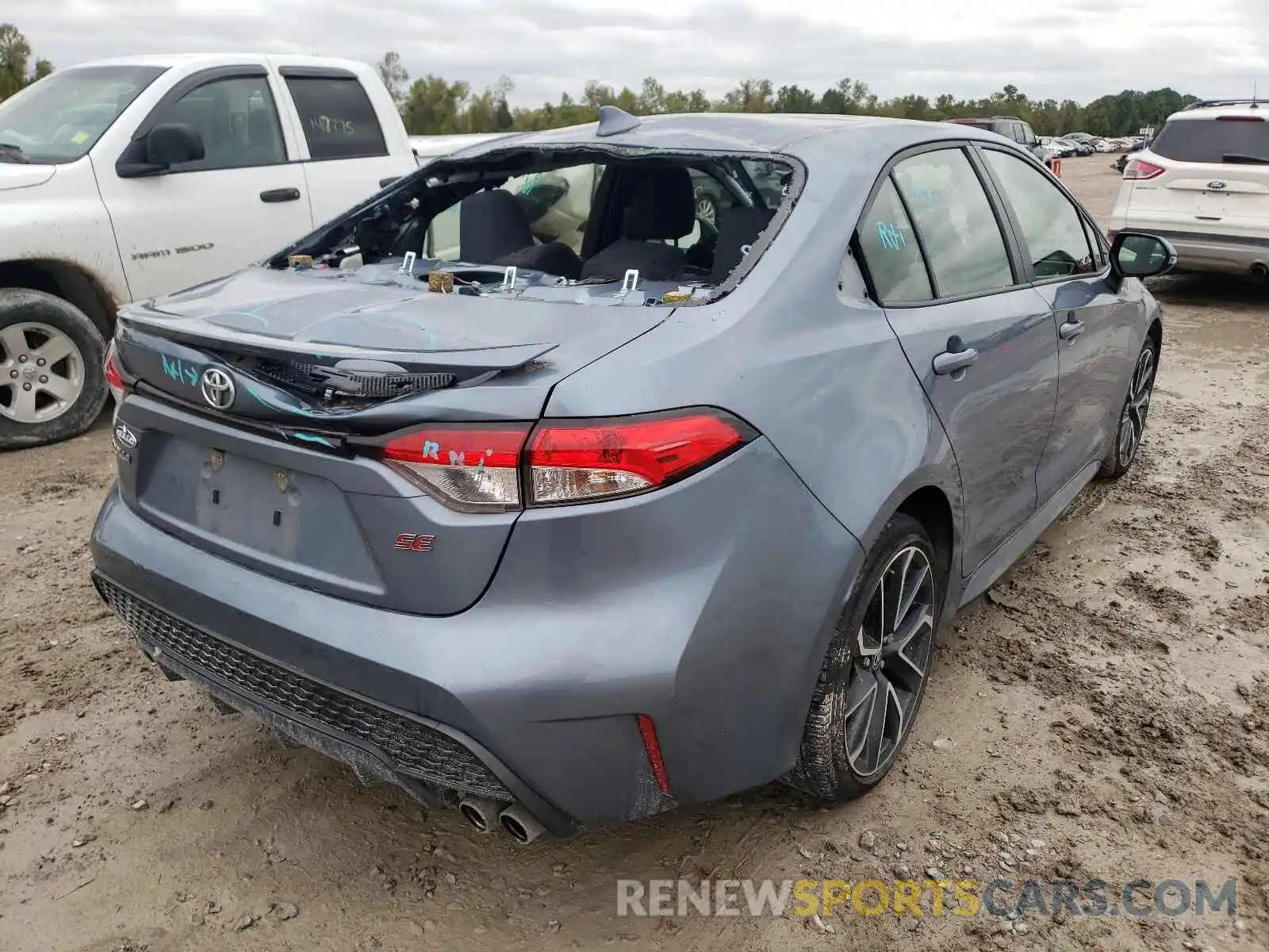 4 Photograph of a damaged car JTDS4RCE2LJ053208 TOYOTA COROLLA 2020