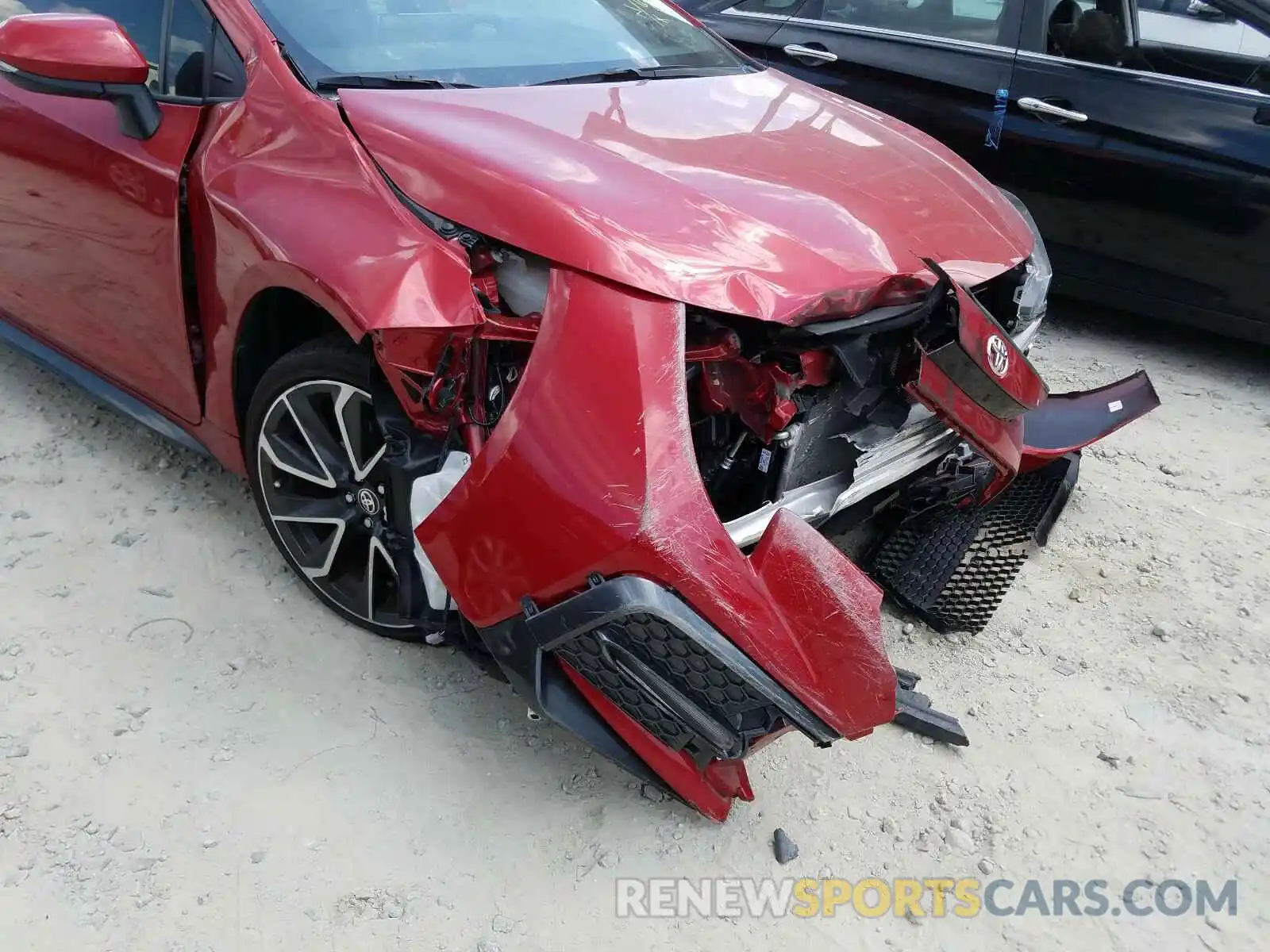 9 Photograph of a damaged car JTDS4RCE3LJ004079 TOYOTA COROLLA 2020