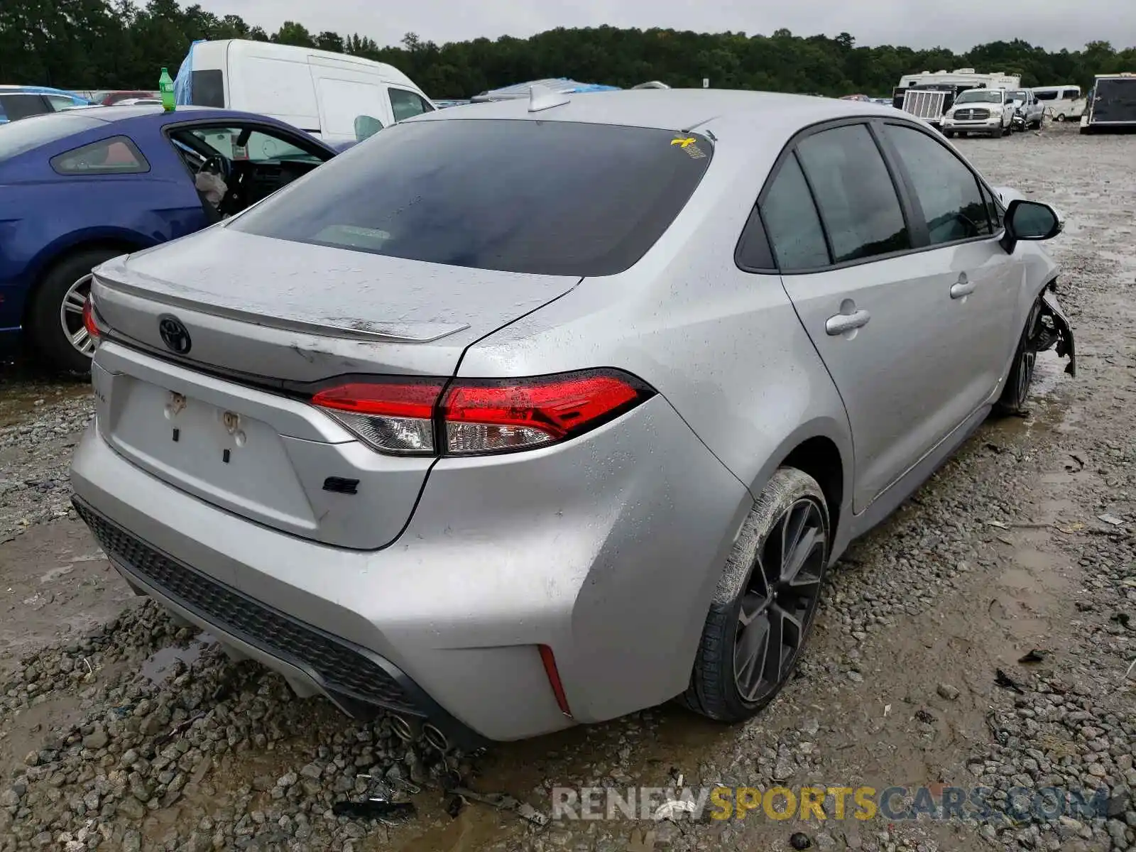 4 Photograph of a damaged car JTDS4RCE3LJ004860 TOYOTA COROLLA 2020