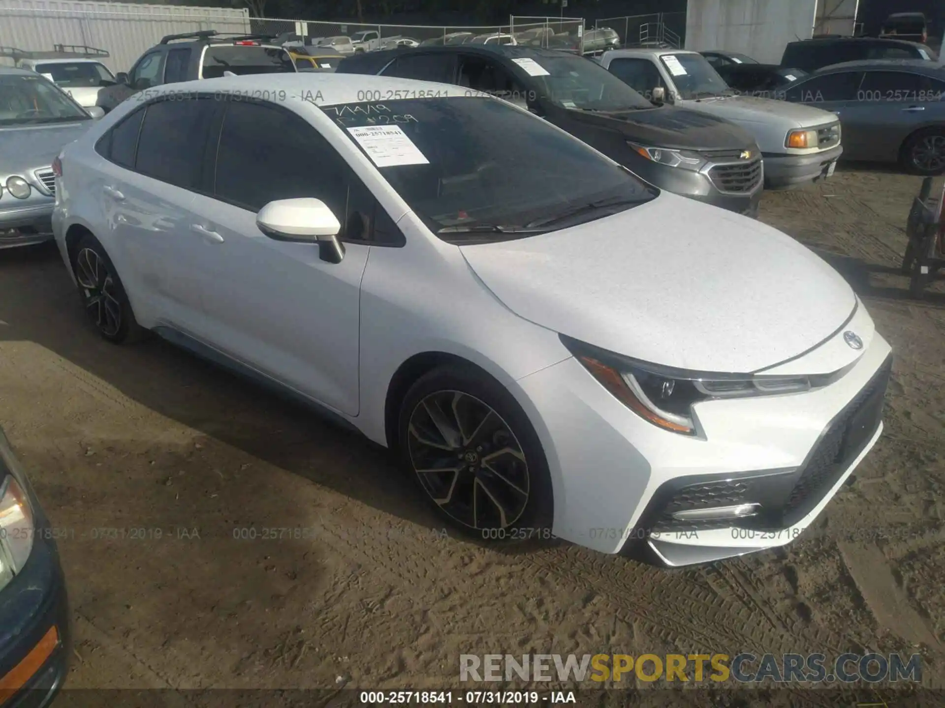 1 Photograph of a damaged car JTDS4RCE3LJ008049 TOYOTA COROLLA 2020