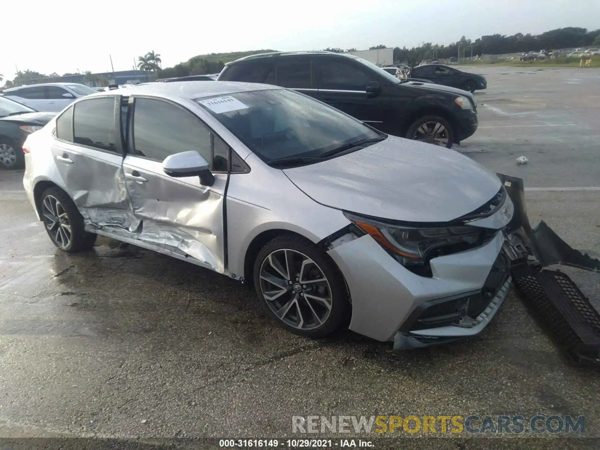 1 Photograph of a damaged car JTDS4RCE3LJ010335 TOYOTA COROLLA 2020