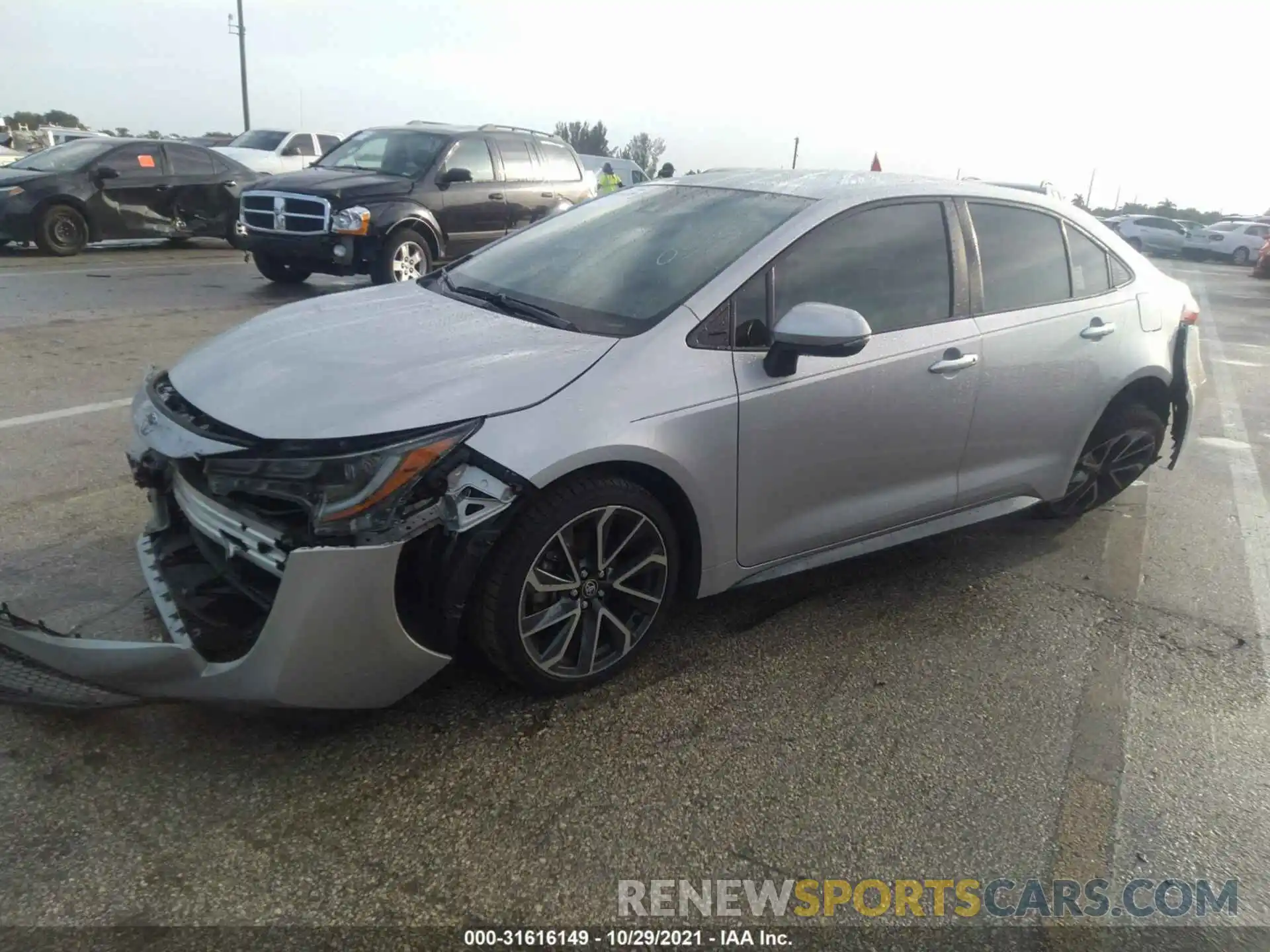 2 Photograph of a damaged car JTDS4RCE3LJ010335 TOYOTA COROLLA 2020