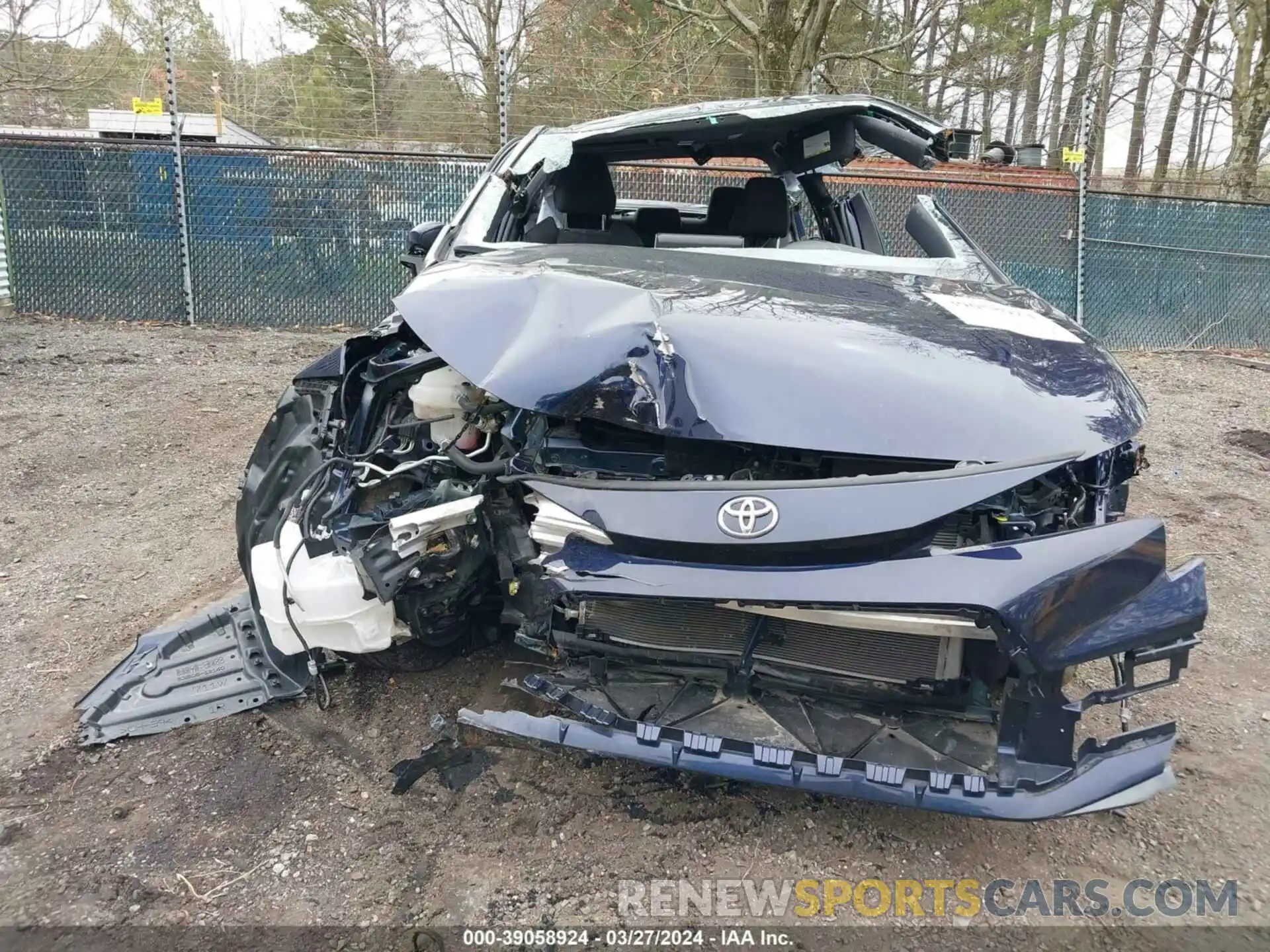 12 Photograph of a damaged car JTDS4RCE3LJ011758 TOYOTA COROLLA 2020