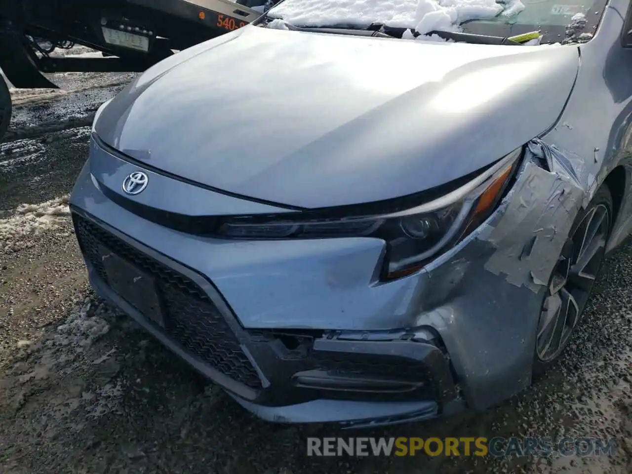 9 Photograph of a damaged car JTDS4RCE3LJ012523 TOYOTA COROLLA 2020