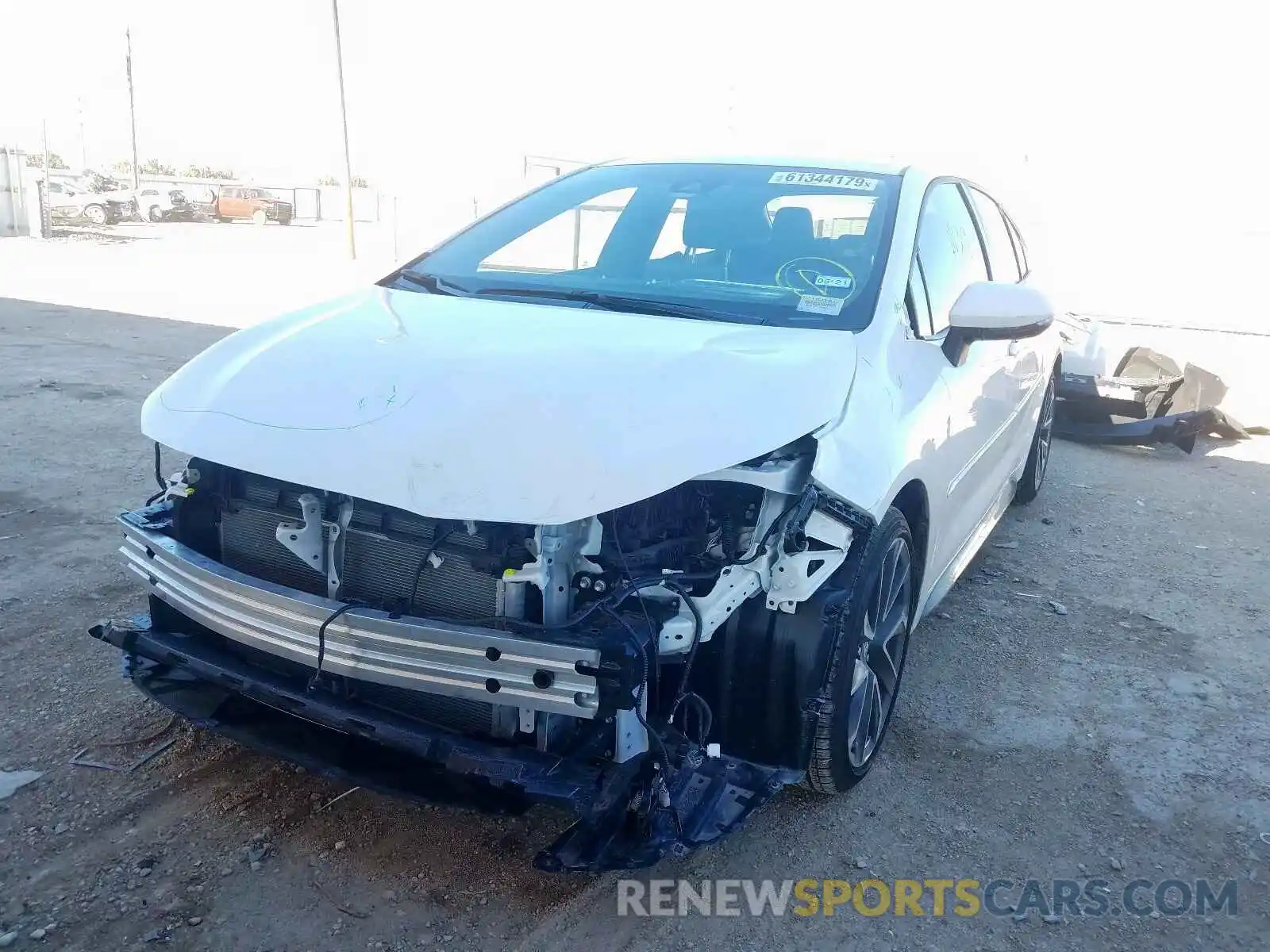 2 Photograph of a damaged car JTDS4RCE3LJ012568 TOYOTA COROLLA 2020