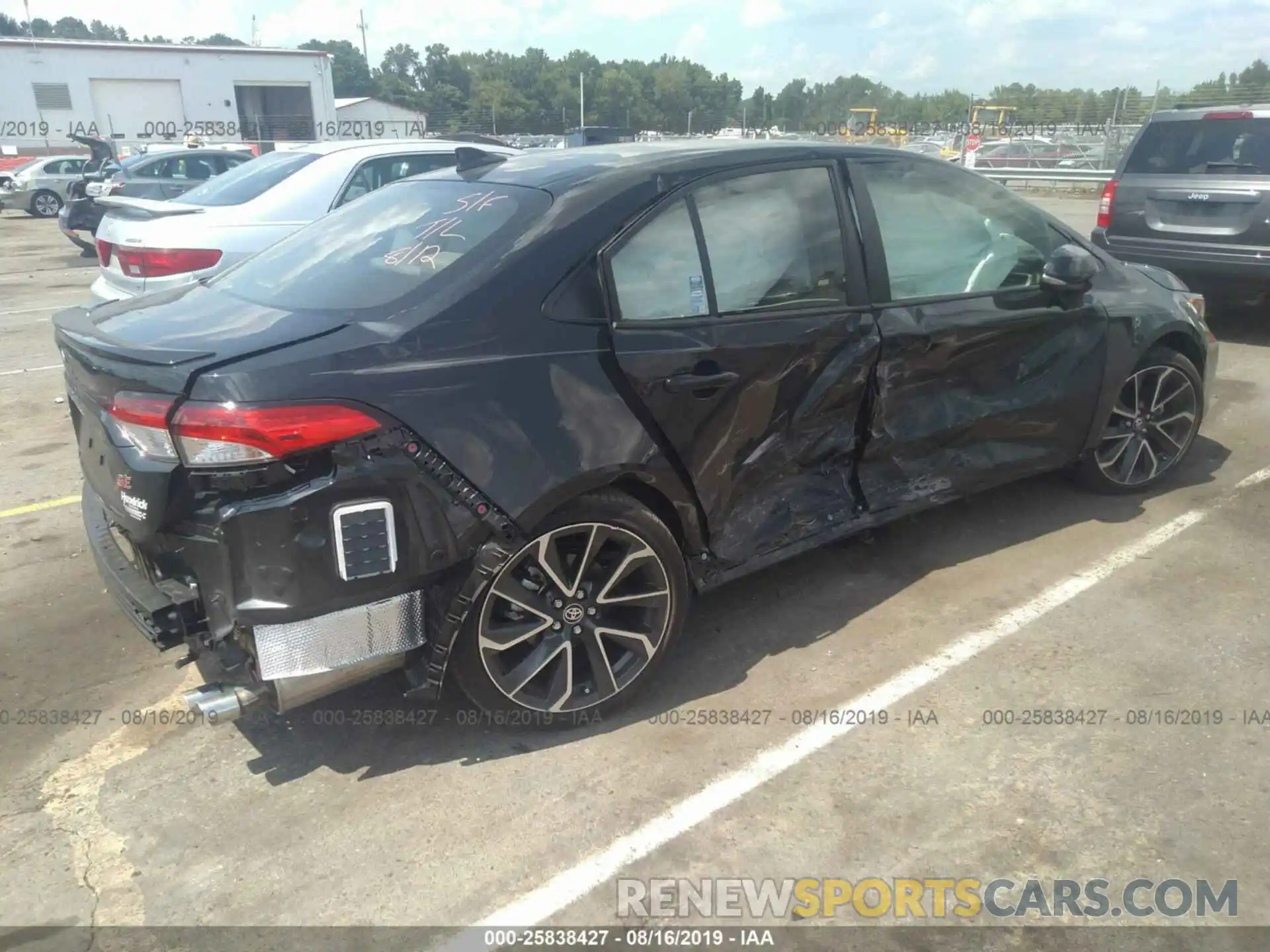 4 Photograph of a damaged car JTDS4RCE3LJ012893 TOYOTA COROLLA 2020