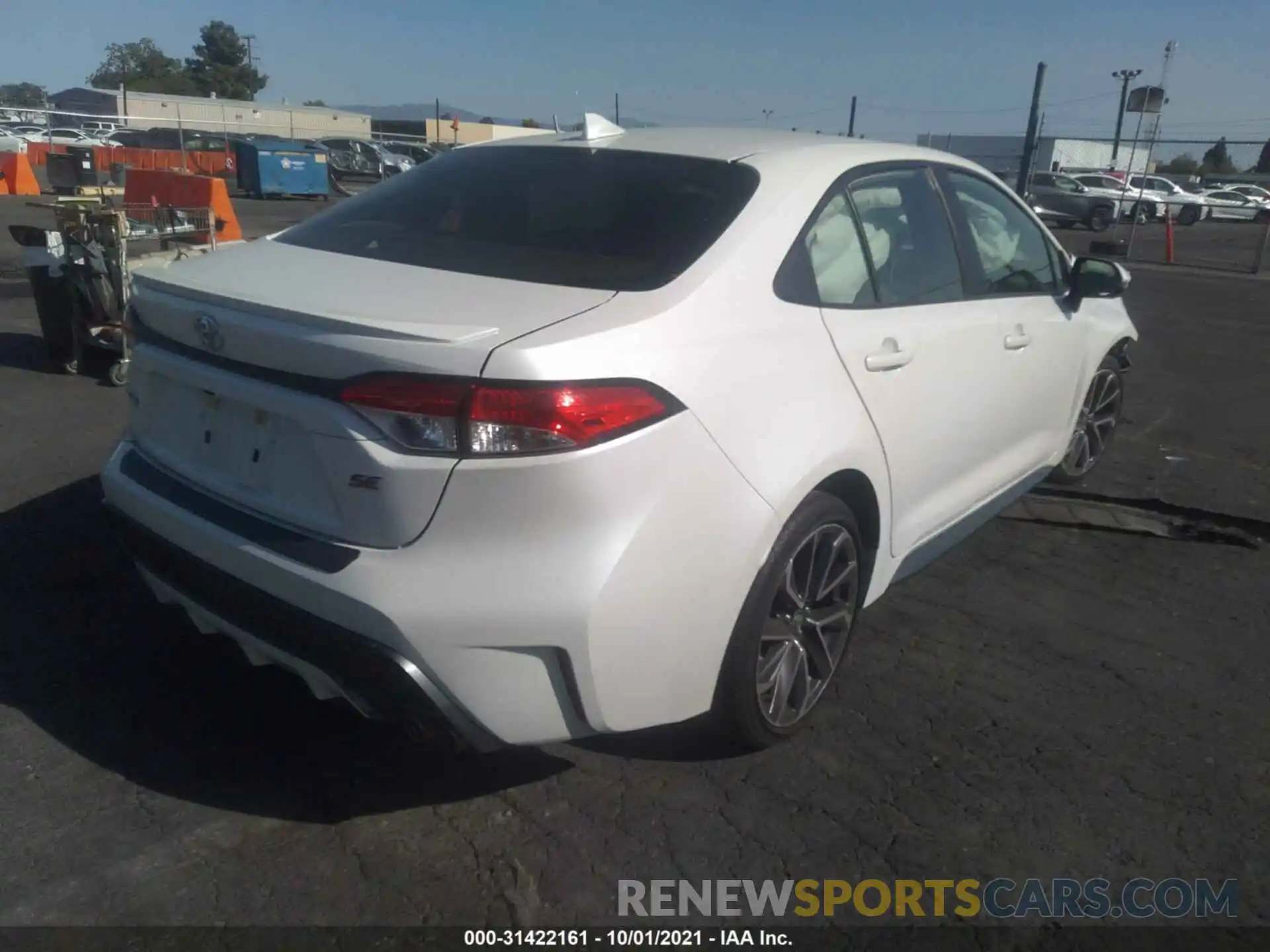 4 Photograph of a damaged car JTDS4RCE3LJ017088 TOYOTA COROLLA 2020