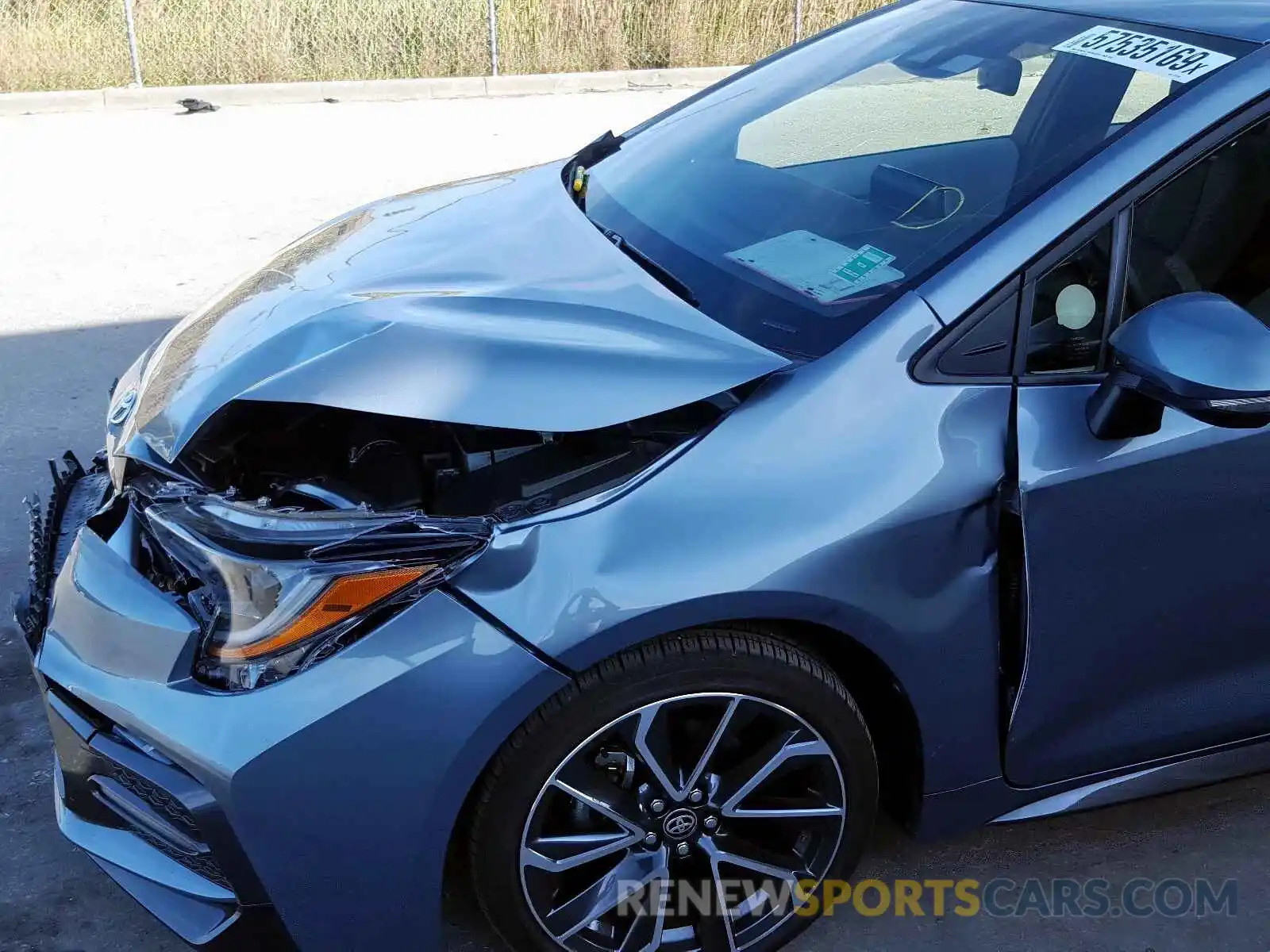 9 Photograph of a damaged car JTDS4RCE3LJ017785 TOYOTA COROLLA 2020