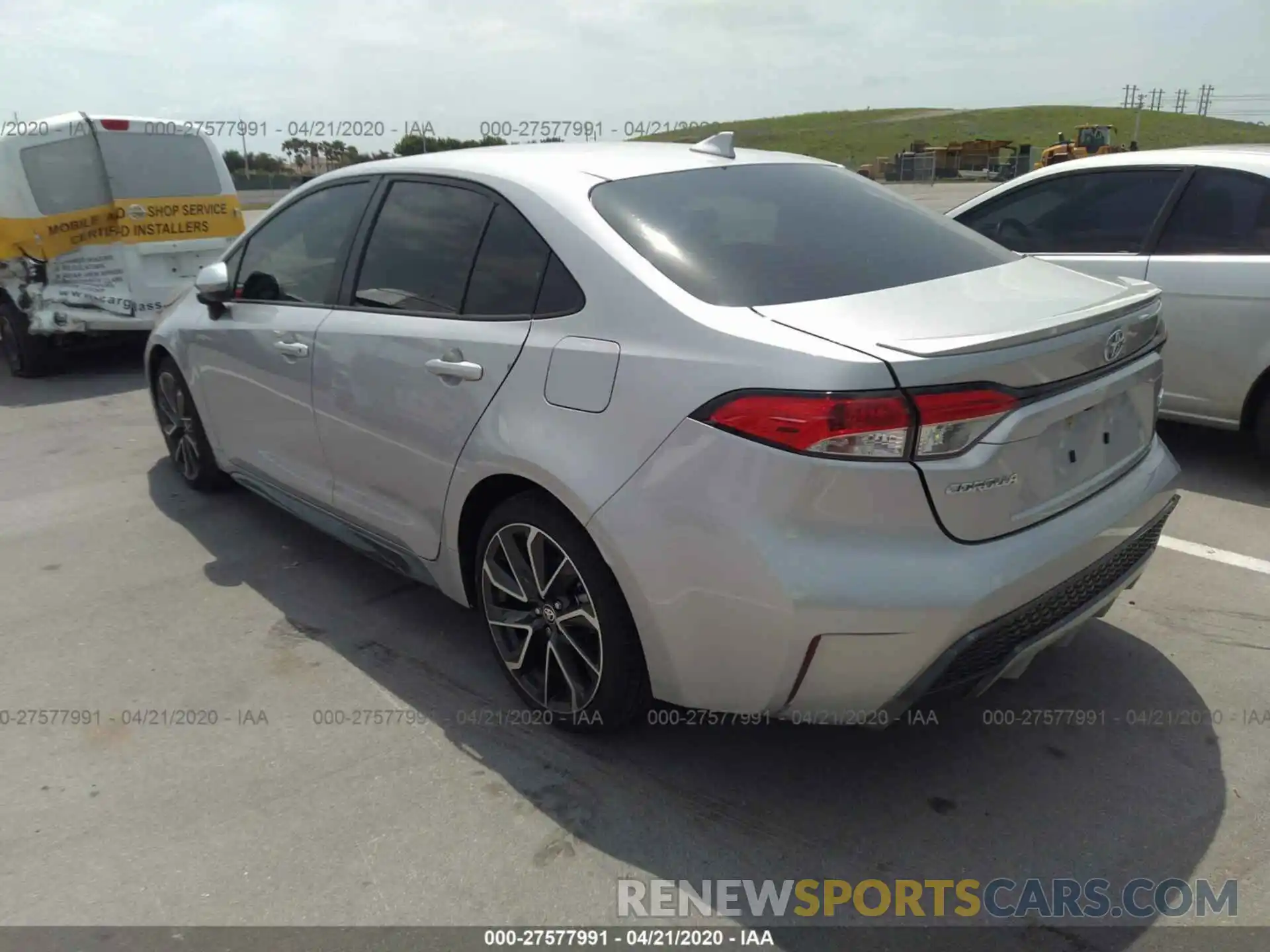 3 Photograph of a damaged car JTDS4RCE3LJ025126 TOYOTA COROLLA 2020