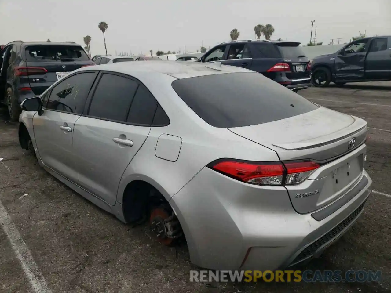 3 Photograph of a damaged car JTDS4RCE3LJ026504 TOYOTA COROLLA 2020