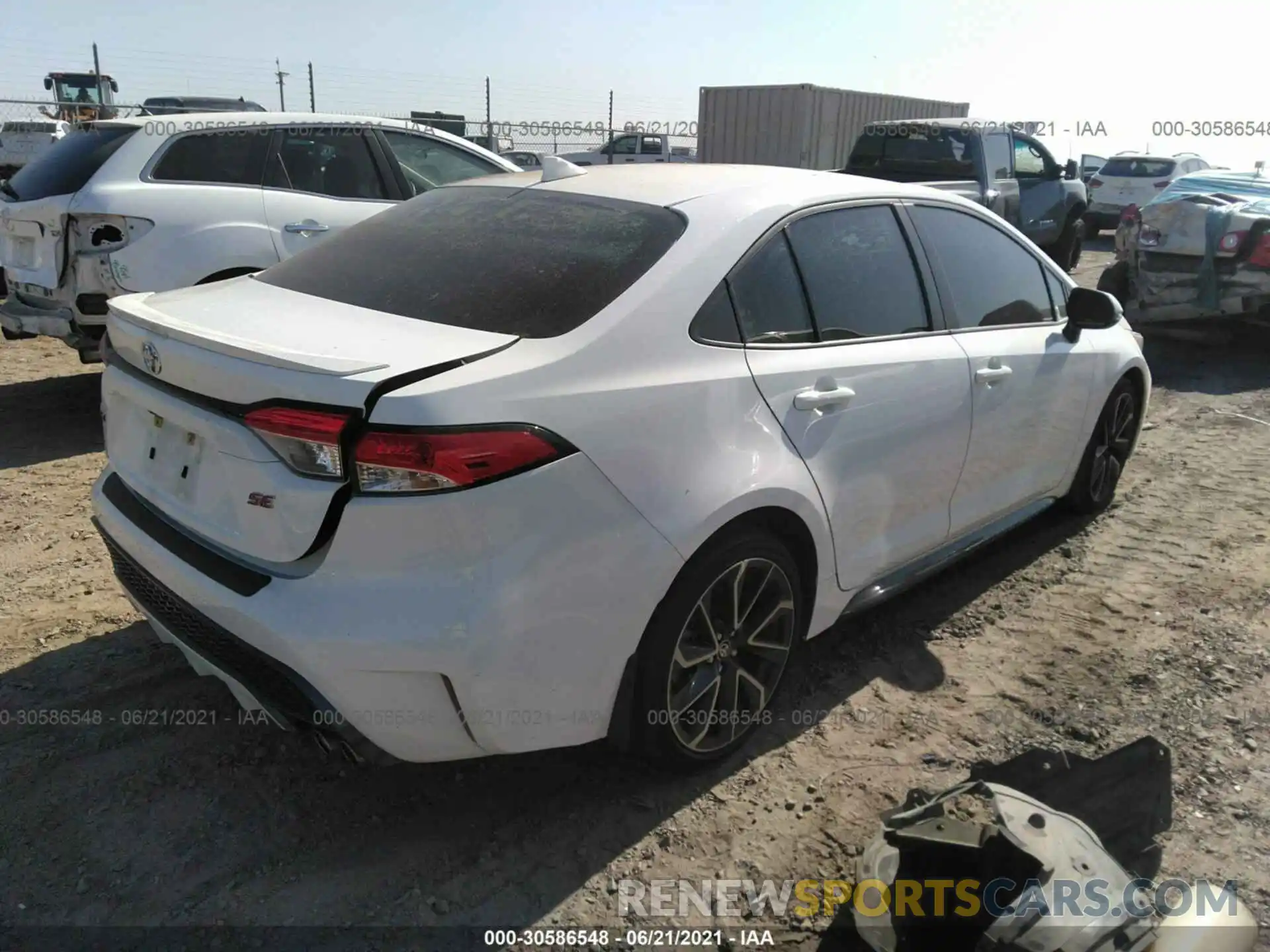 4 Photograph of a damaged car JTDS4RCE3LJ028298 TOYOTA COROLLA 2020