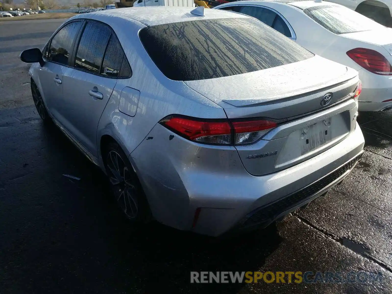 3 Photograph of a damaged car JTDS4RCE3LJ028866 TOYOTA COROLLA 2020