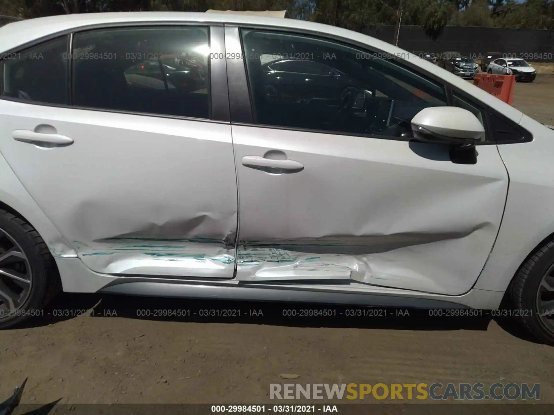 6 Photograph of a damaged car JTDS4RCE3LJ033131 TOYOTA COROLLA 2020