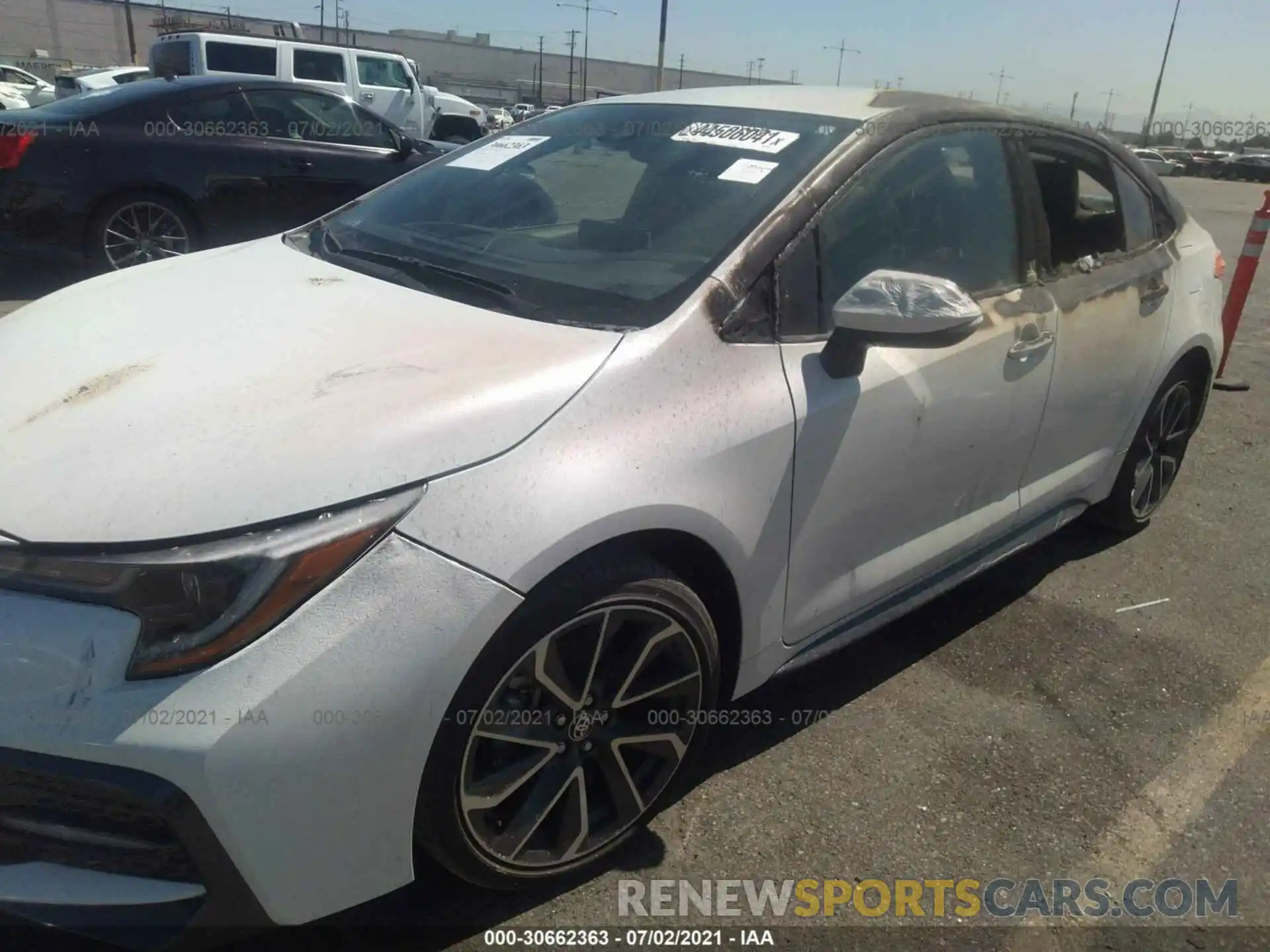 6 Photograph of a damaged car JTDS4RCE3LJ035316 TOYOTA COROLLA 2020