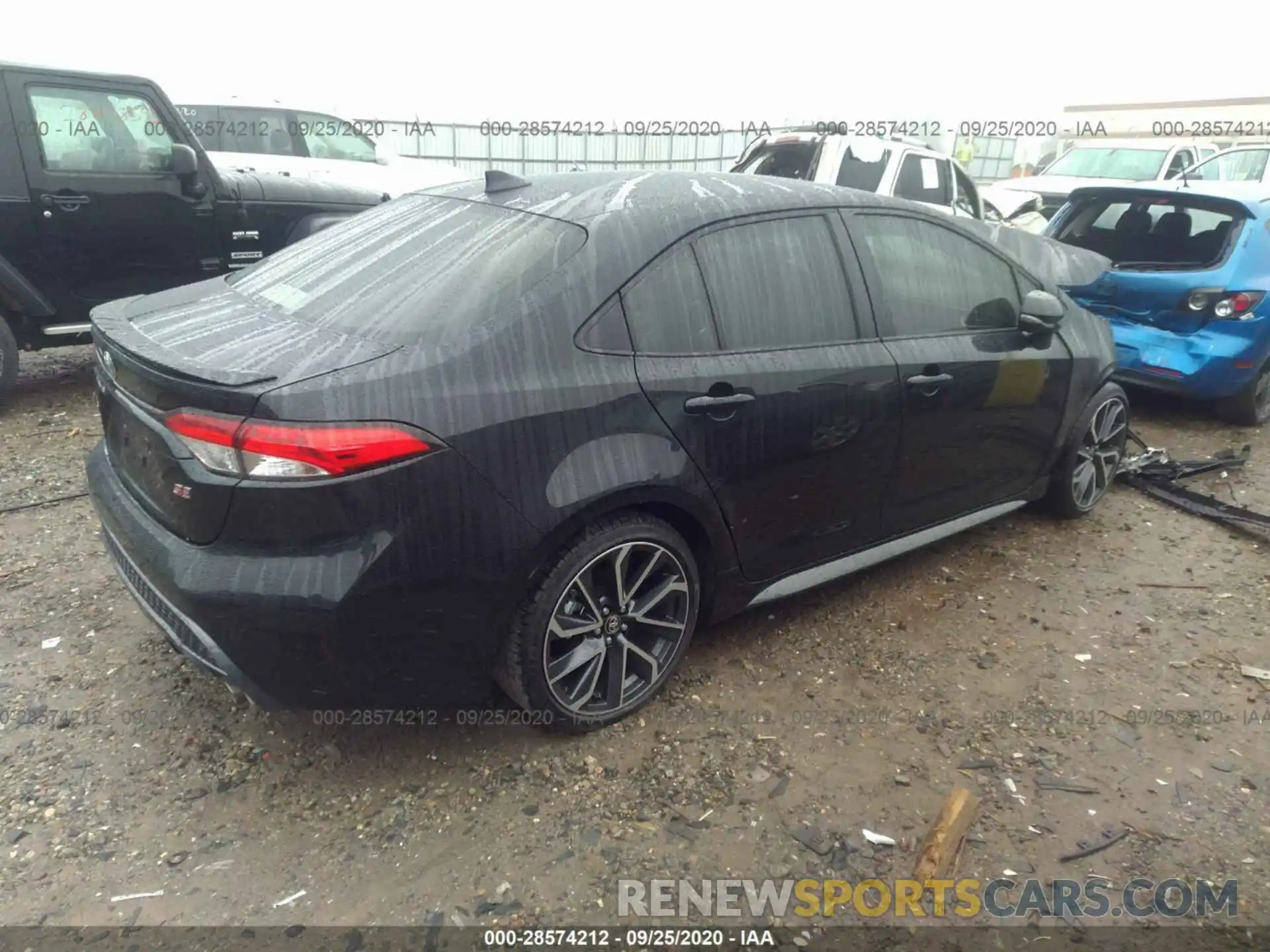 4 Photograph of a damaged car JTDS4RCE3LJ037650 TOYOTA COROLLA 2020