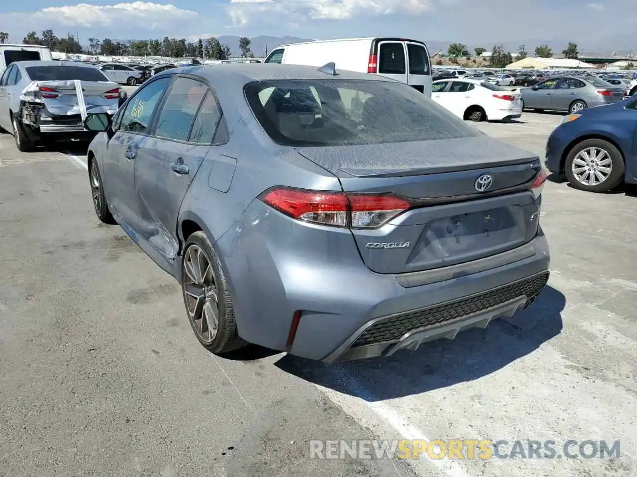 3 Photograph of a damaged car JTDS4RCE3LJ043044 TOYOTA COROLLA 2020