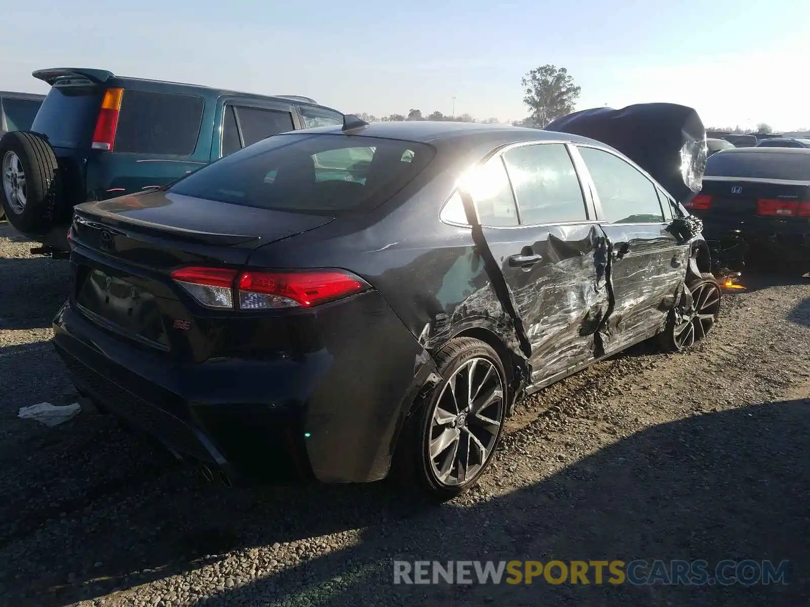 4 Photograph of a damaged car JTDS4RCE3LJ047417 TOYOTA COROLLA 2020