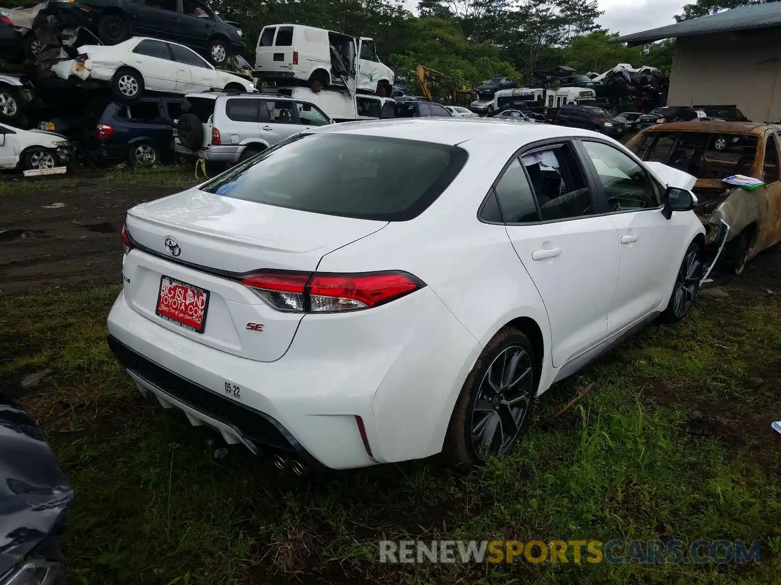 4 Photograph of a damaged car JTDS4RCE3LJ052536 TOYOTA COROLLA 2020