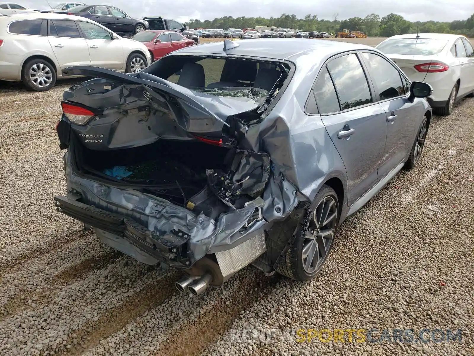 4 Photograph of a damaged car JTDS4RCE4LJ012109 TOYOTA COROLLA 2020