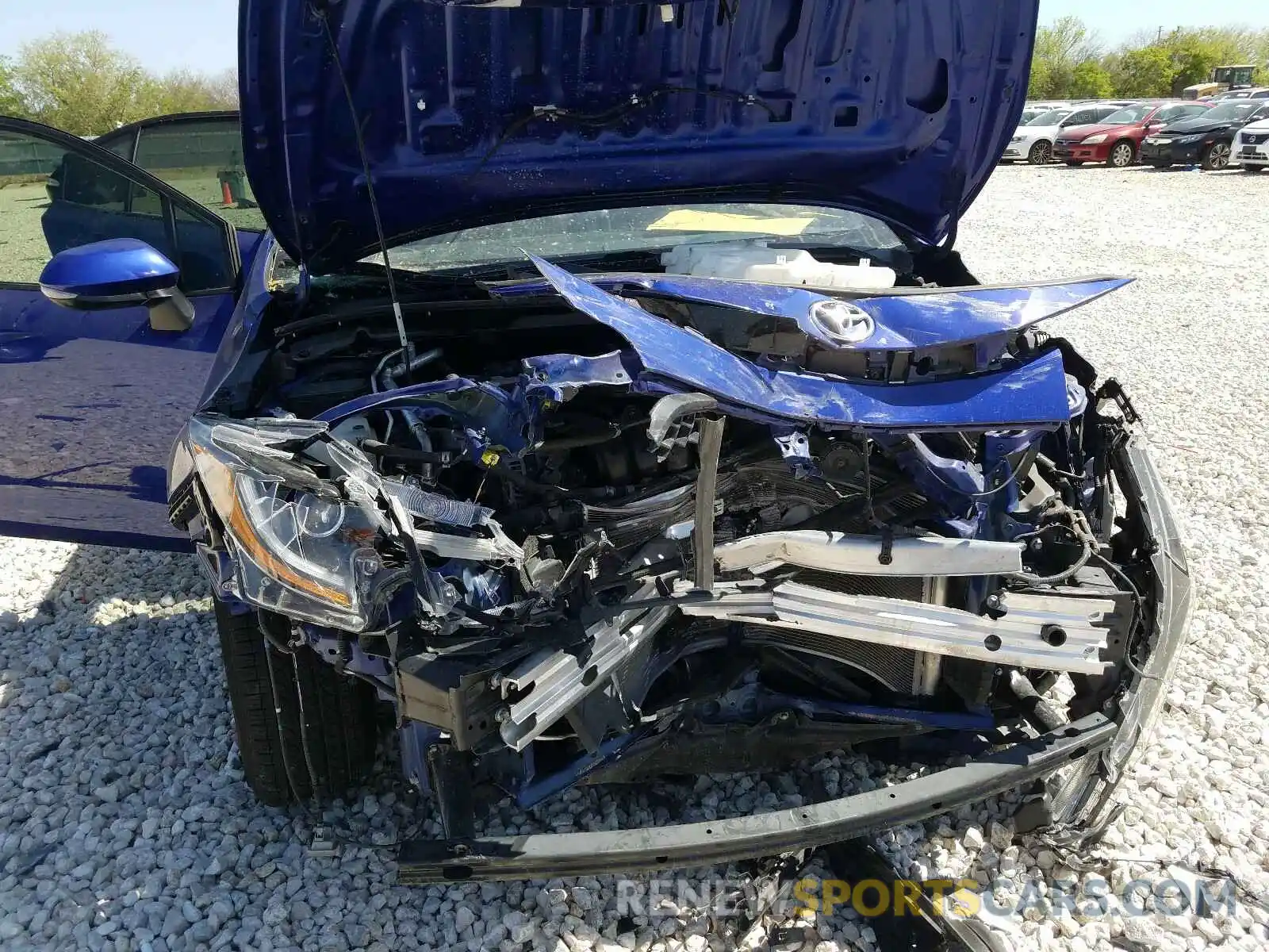 9 Photograph of a damaged car JTDS4RCE4LJ012112 TOYOTA COROLLA 2020