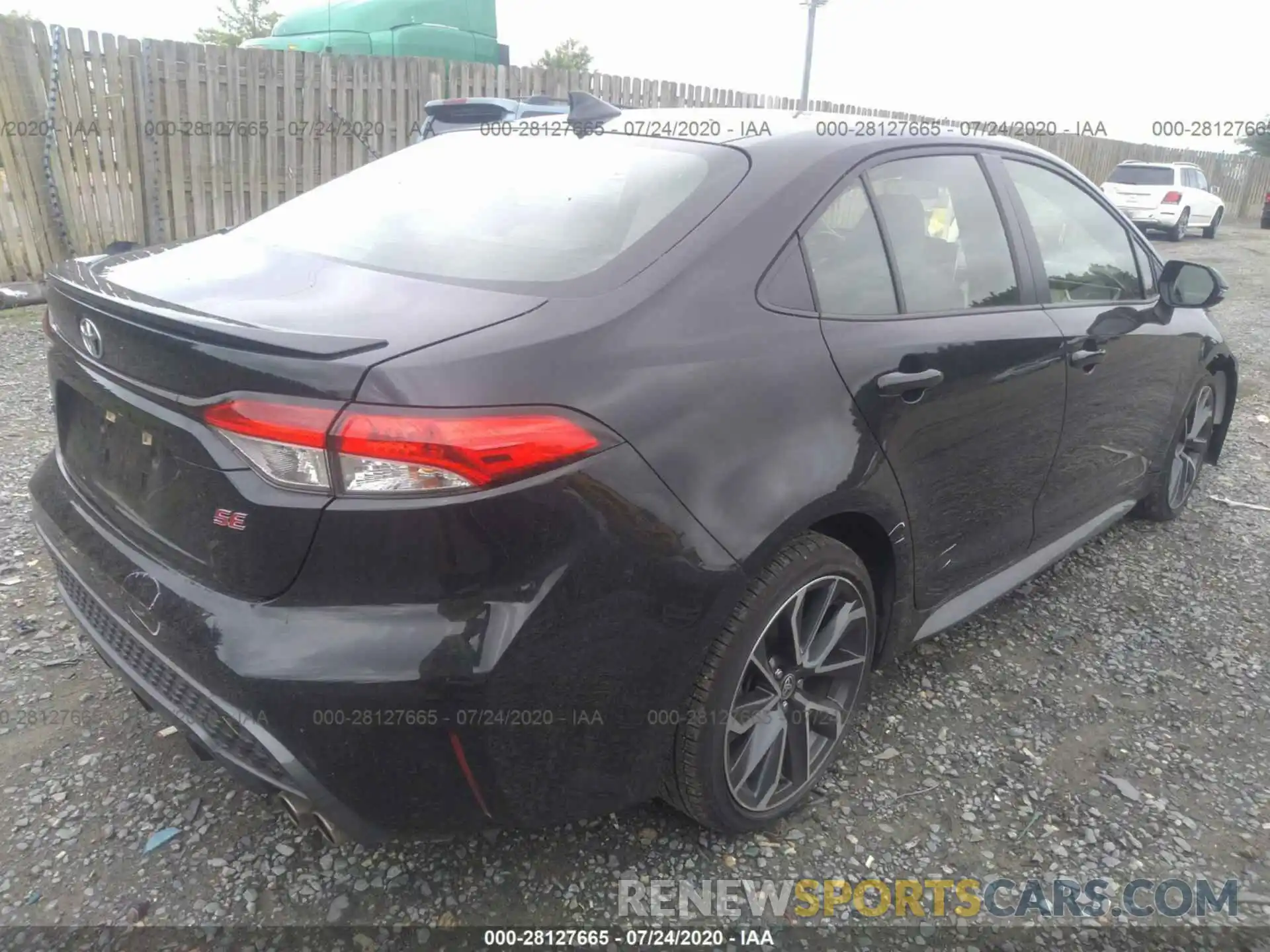 4 Photograph of a damaged car JTDS4RCE4LJ013261 TOYOTA COROLLA 2020