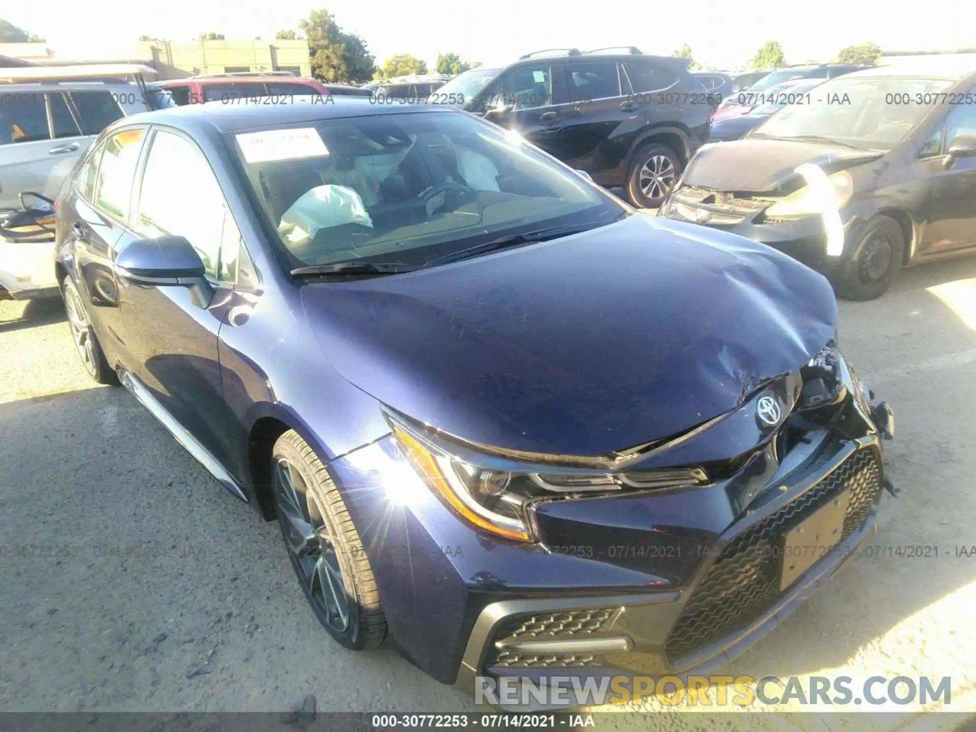 1 Photograph of a damaged car JTDS4RCE4LJ016872 TOYOTA COROLLA 2020