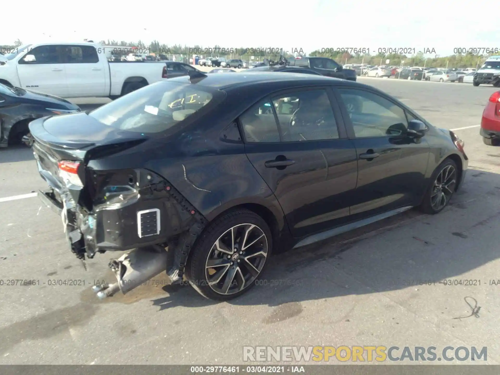 4 Photograph of a damaged car JTDS4RCE4LJ017908 TOYOTA COROLLA 2020