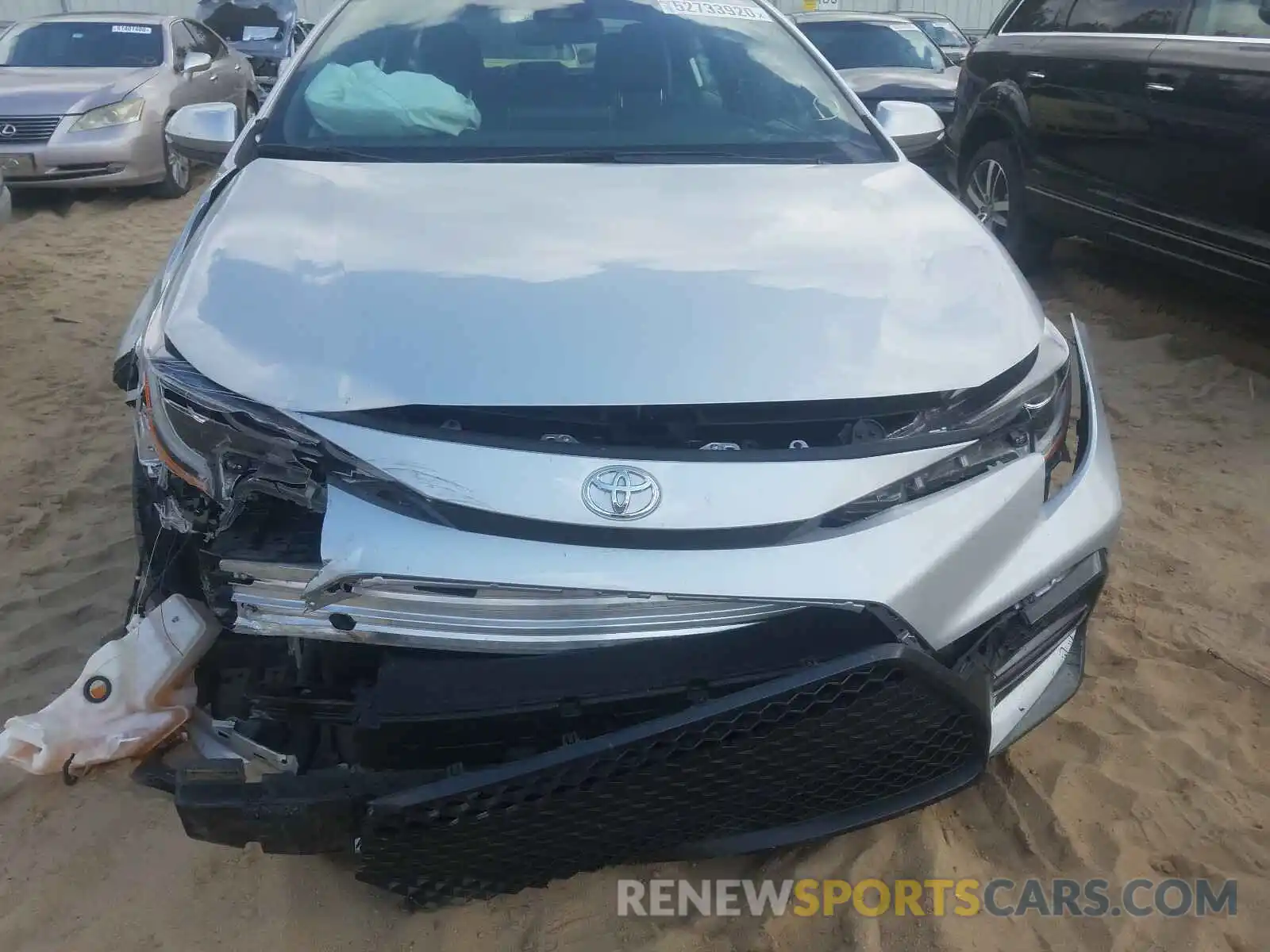 9 Photograph of a damaged car JTDS4RCE4LJ019237 TOYOTA COROLLA 2020