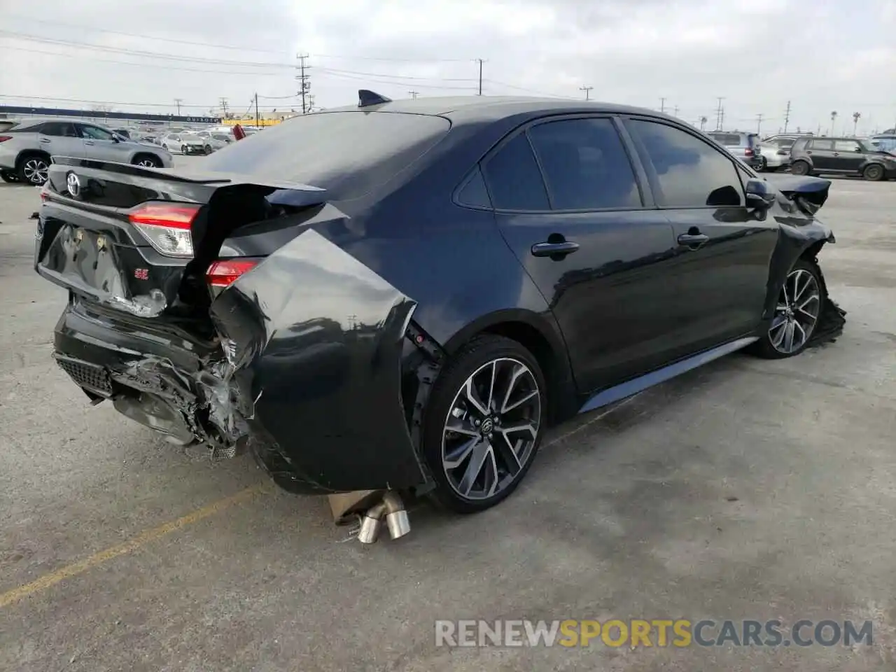 4 Photograph of a damaged car JTDS4RCE4LJ020971 TOYOTA COROLLA 2020